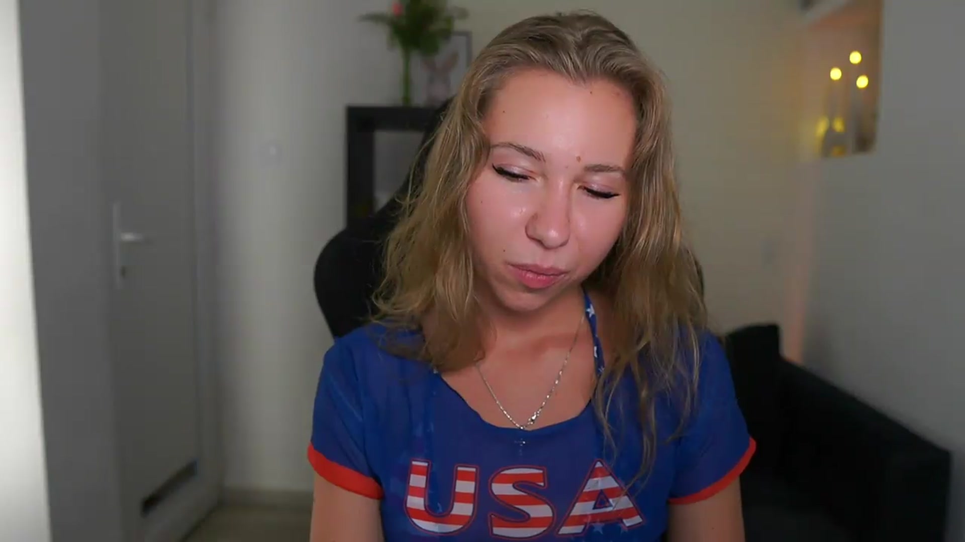 Gallery image thumbnail from VivienVance18's myfreecams stream on, 07/23/2026, 22:42 image 19 of 20