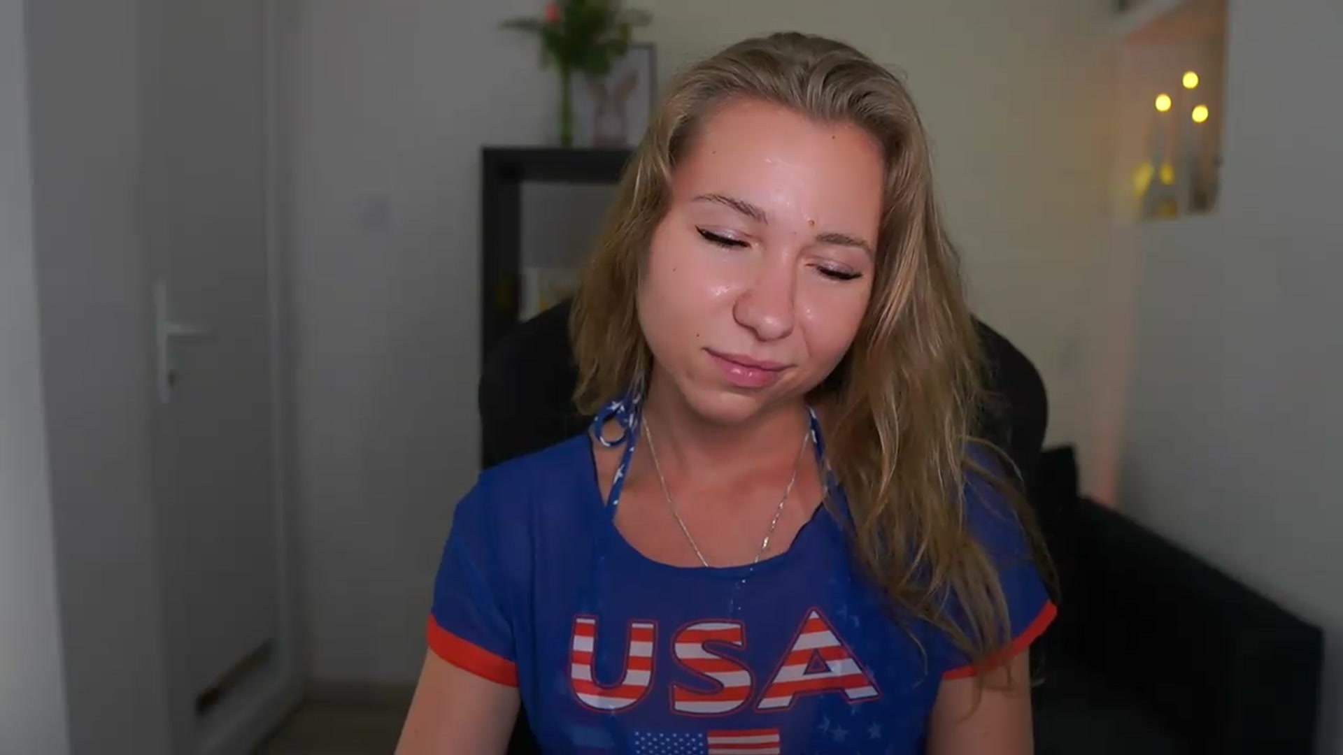 Gallery image thumbnail from VivienVance18's myfreecams stream on, 07/24/2026, 01:20 image 6 of 20