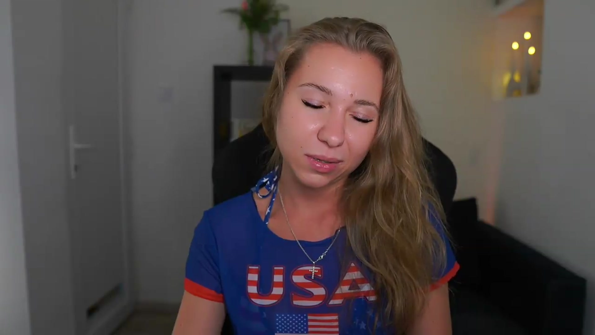 Gallery image thumbnail from VivienVance18's myfreecams stream on, 07/24/2026, 01:20 image 2 of 20
