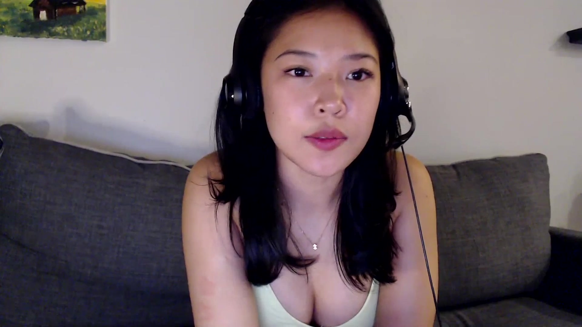 Gallery image thumbnail from Vivixeve's myfreecams stream on, 07/05/2023, 04:13 image 9 of 20