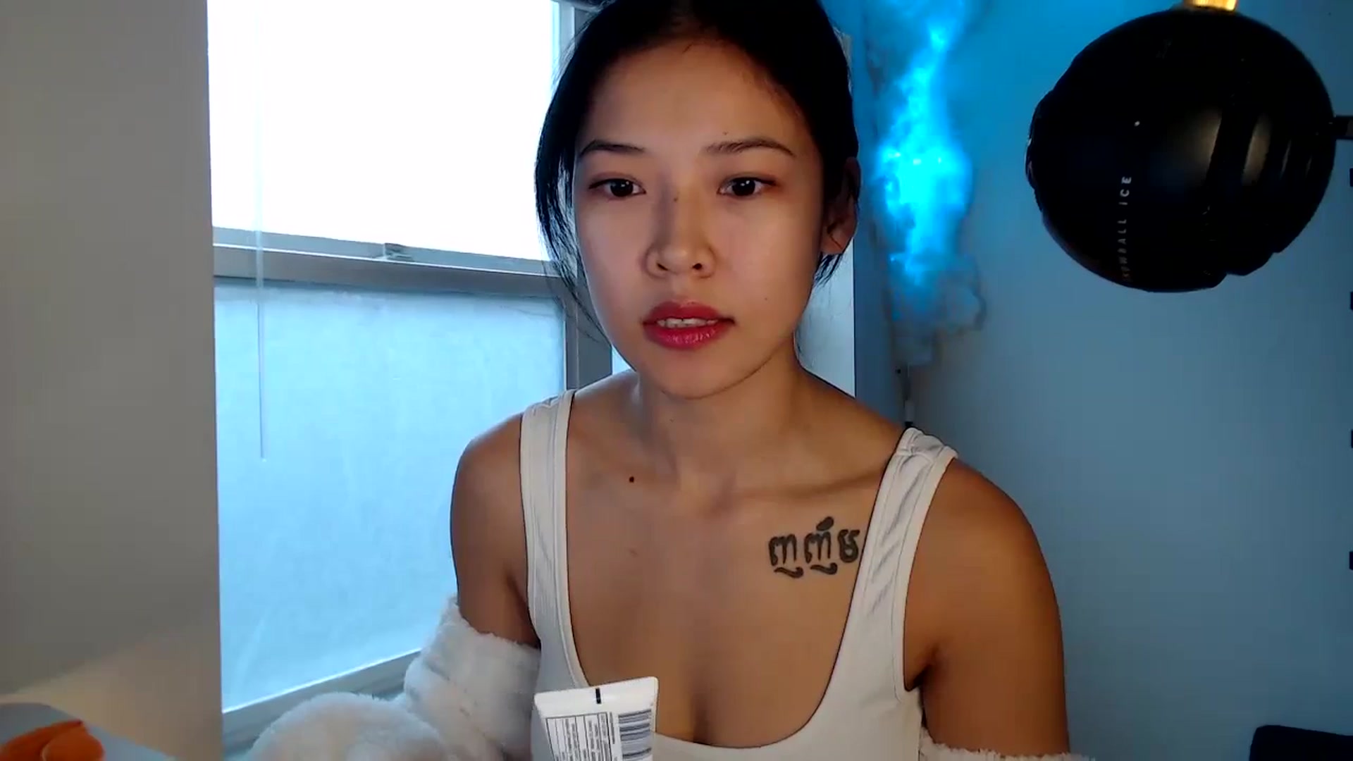 Gallery image thumbnail from Vivixeve's myfreecams stream on, 12/30/2023, 24:20 image 5 of 20