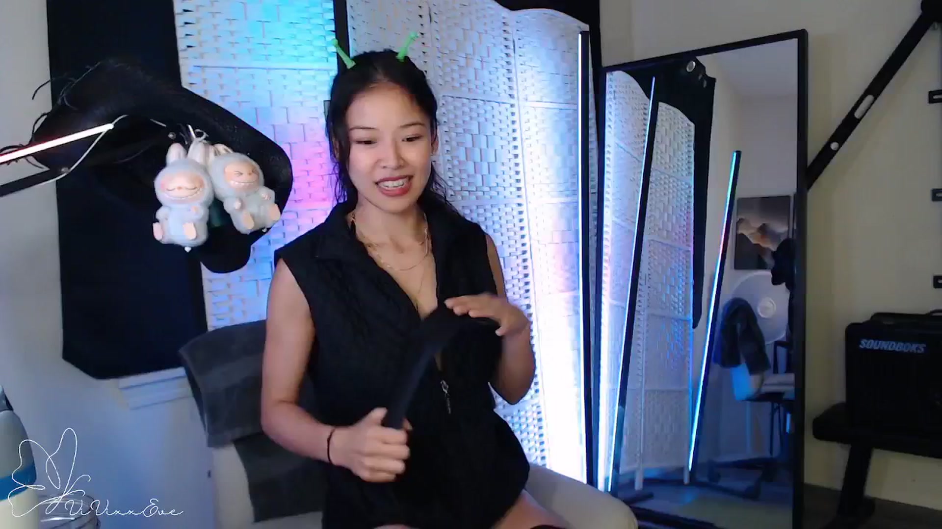 Gallery image thumbnail from Vivixxeve's myfreecams stream on, 09/10/2025, 03:18 image 4 of 20