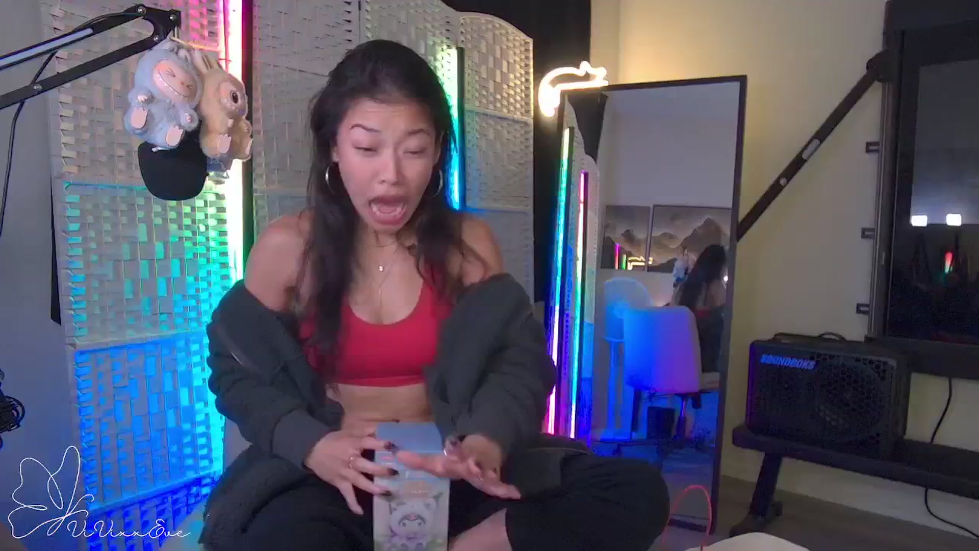 Gallery image thumbnail from Vivixxeve's myfreecams stream on, 10/01/2025, 06:54 image 2 of 20