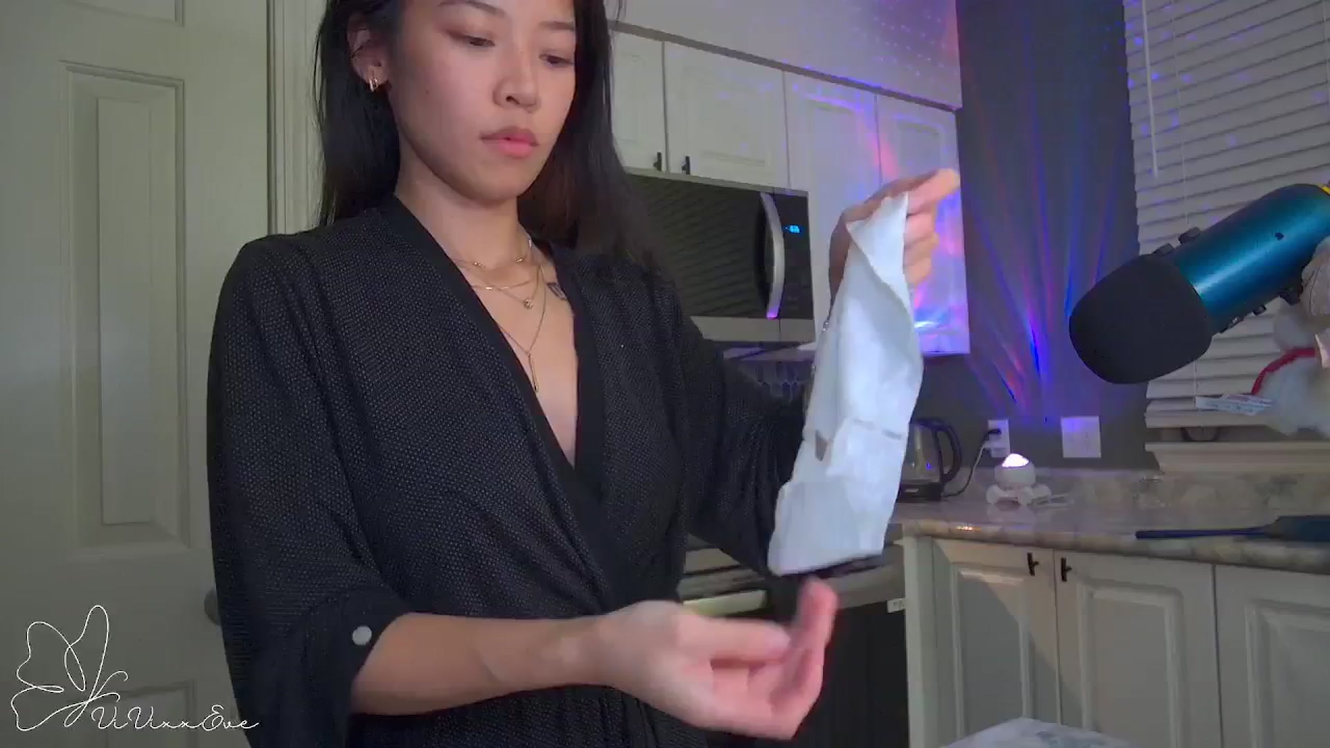 Gallery image thumbnail from Vivixxeve's myfreecams stream on, 10/10/2025, 03:41 image 15 of 20