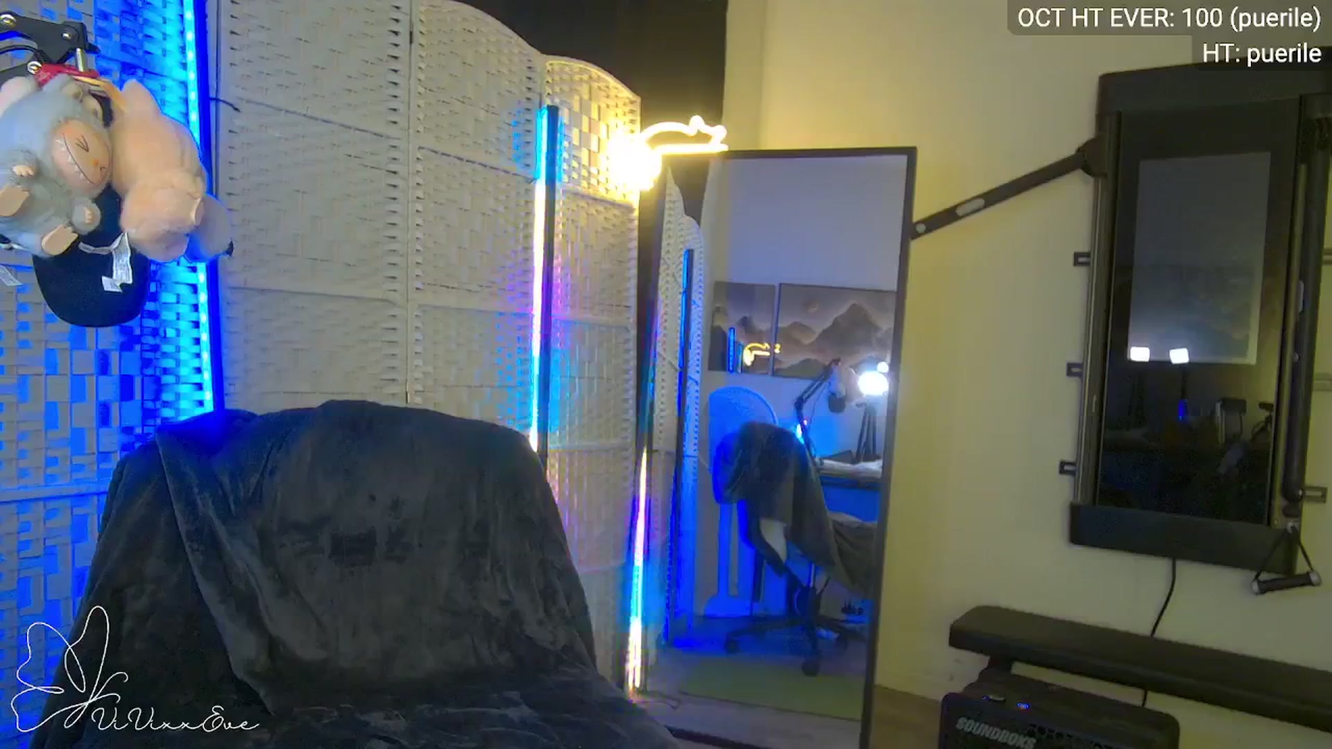 Gallery image thumbnail from Vivixxeve's myfreecams stream on, 10/13/2025, 07:10 image 17 of 20