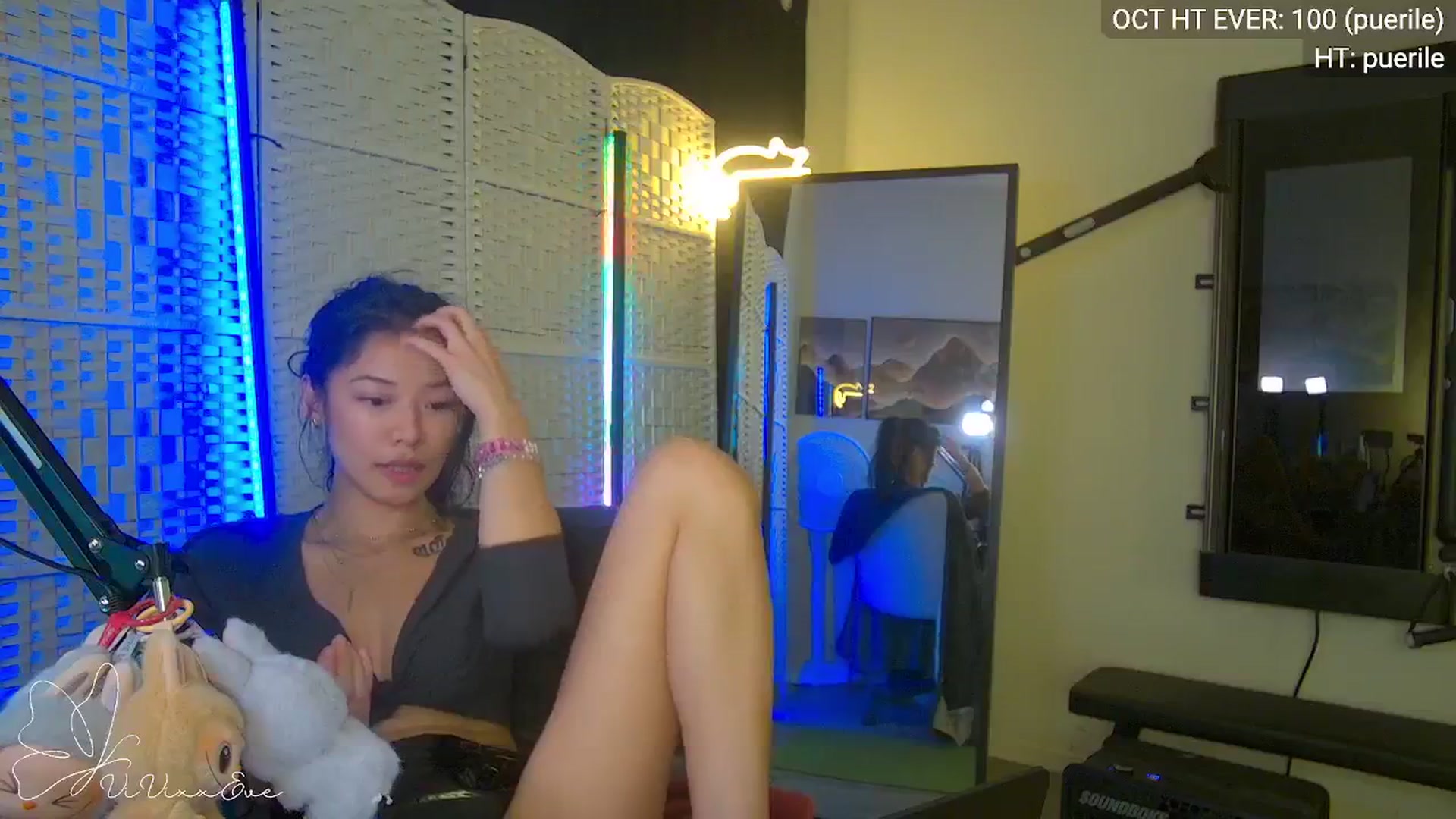 Gallery image thumbnail from Vivixxeve's myfreecams stream on, 10/13/2025, 07:10 image 14 of 20