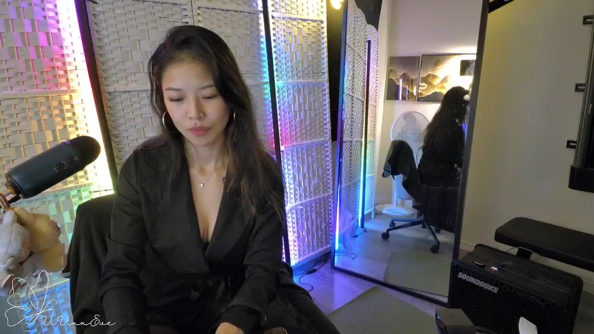 Gallery image thumbnail from Vivixxeve's myfreecams stream on, 11/07/2025, 06:36 image 8 of 20