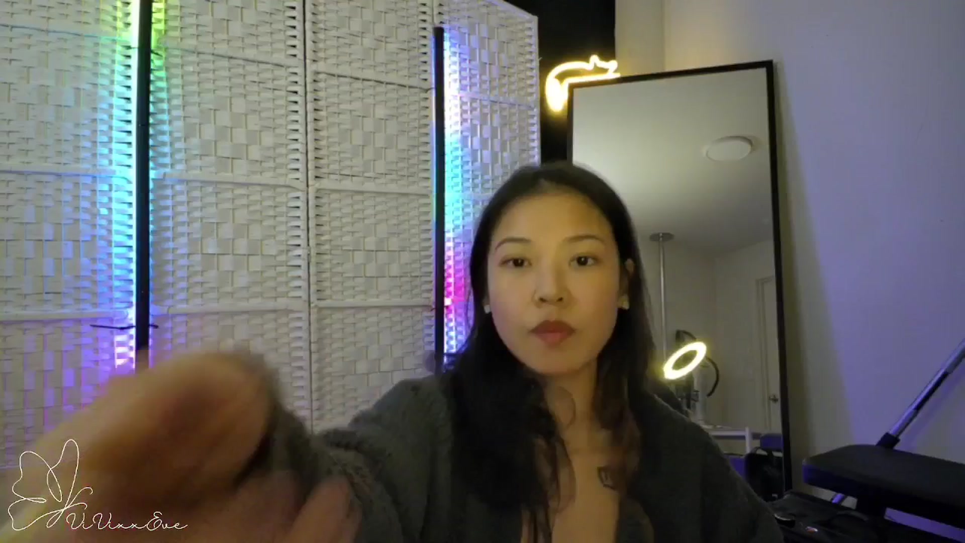 Gallery image thumbnail from Vivixxeve's myfreecams stream on, 12/02/2025, 23:27 image 13 of 20