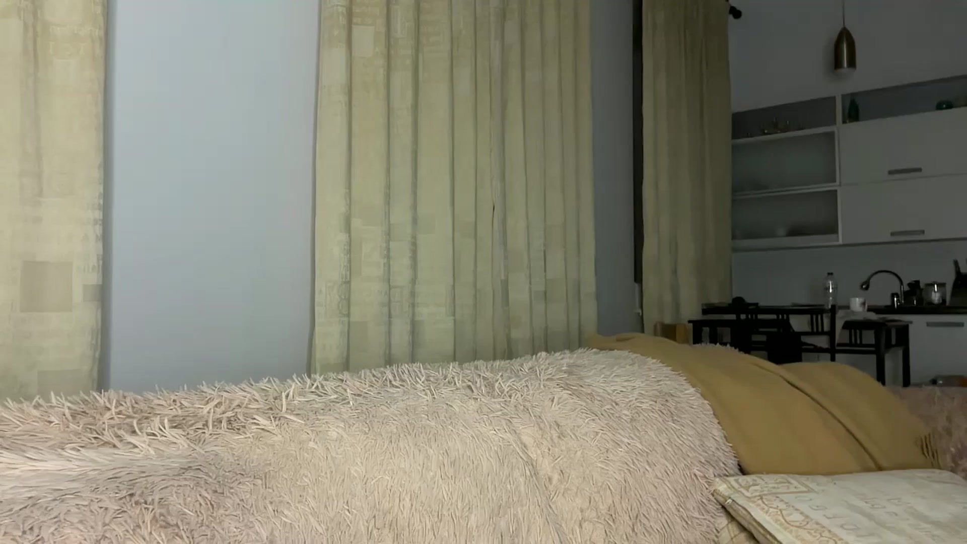 Gallery image thumbnail from VivvAmm's myfreecams stream on, 10/19/2024, 23:07 image 10 of 20