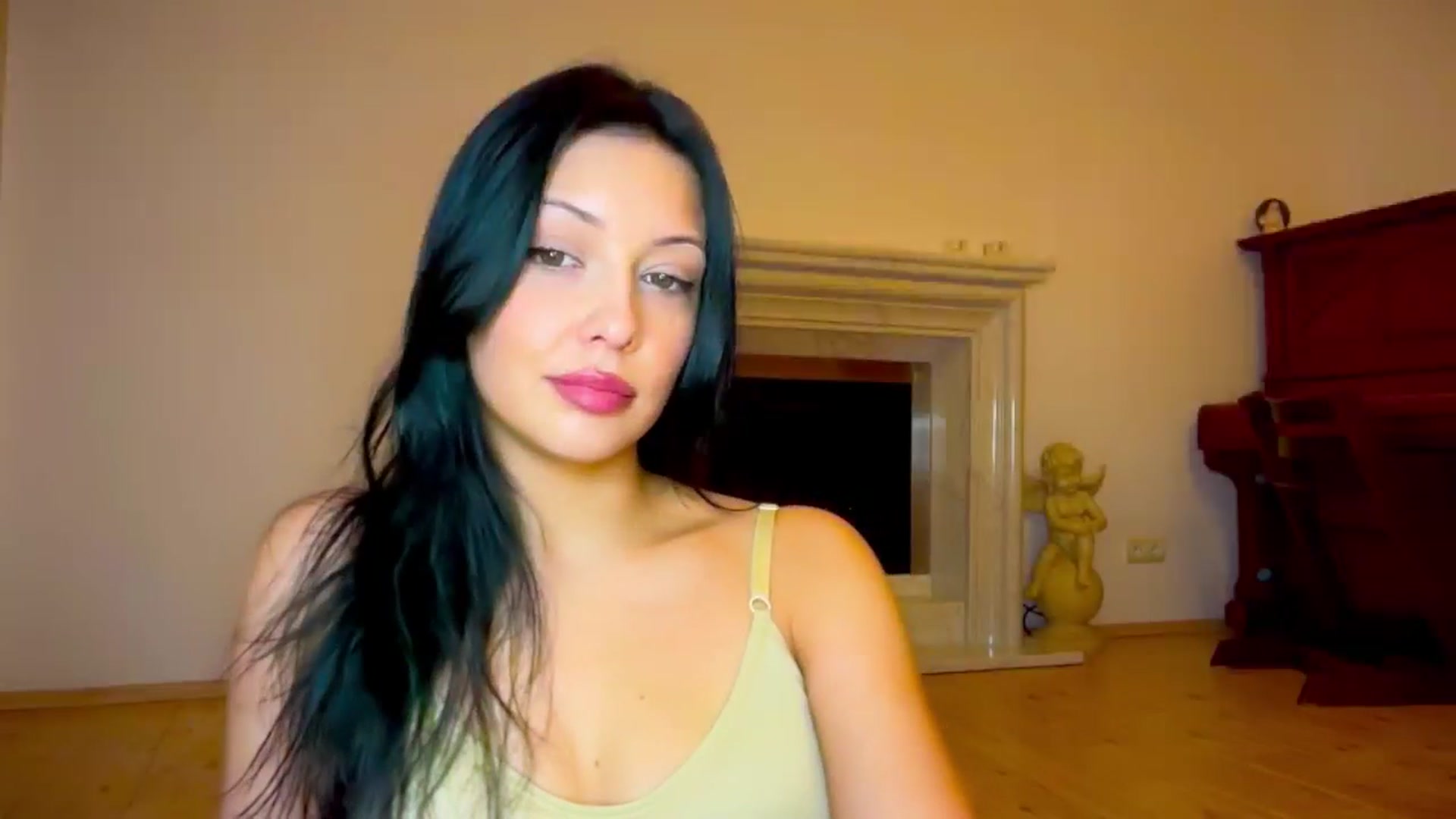 Gallery image thumbnail from VivvAmm's myfreecams stream on, 02/24/2025, 16:42 image 9 of 20