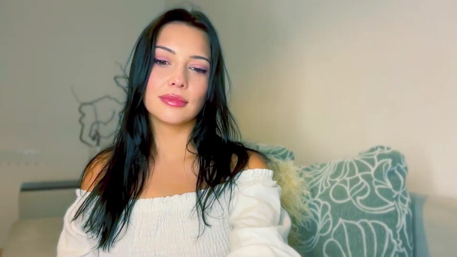 Gallery image thumbnail from VivvAmm's myfreecams stream on, 10/15/2025, 20:01 image 20 of 20