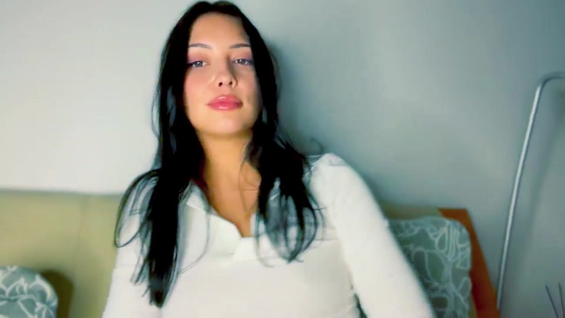 Gallery image thumbnail from VivvAmm's myfreecams stream on, 10/19/2025, 23:47 image 16 of 20