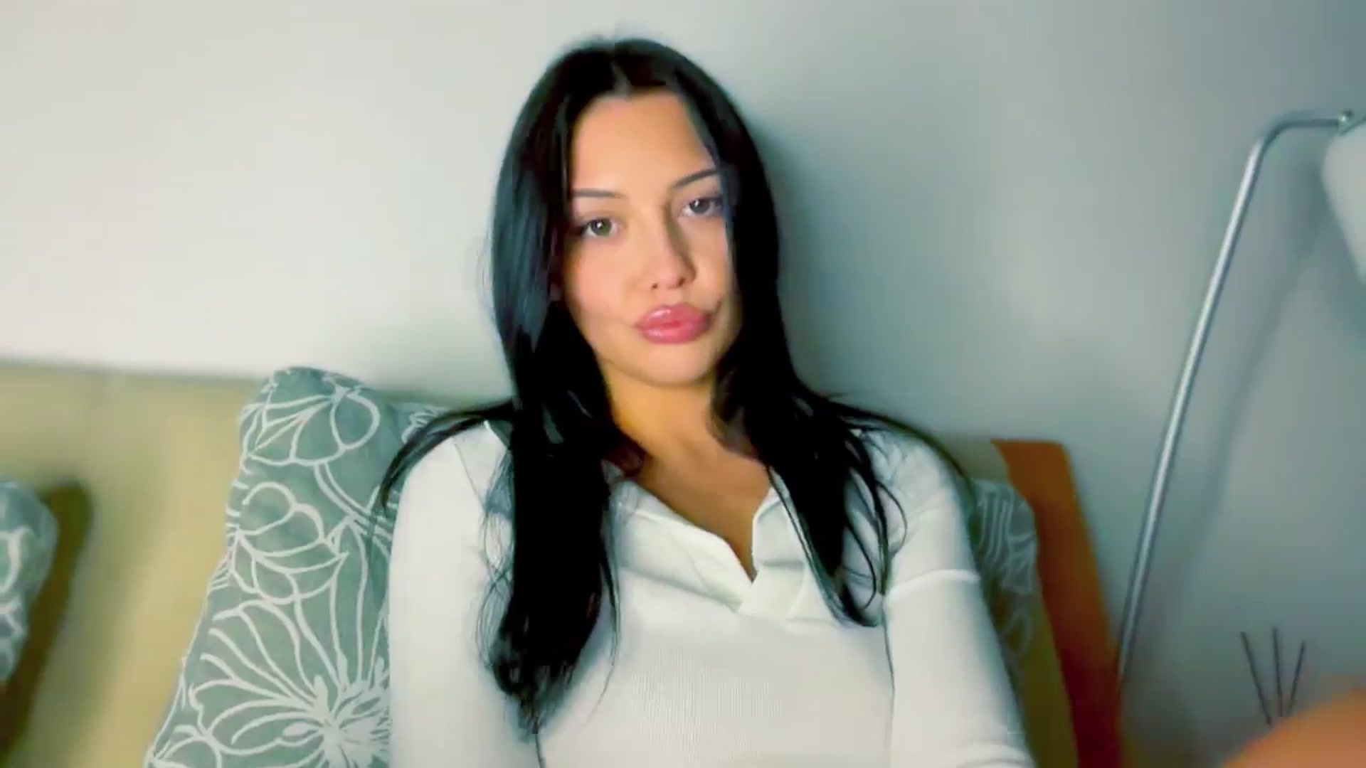 Gallery image thumbnail from VivvAmm's myfreecams stream on, 10/19/2025, 23:47 image 3 of 20