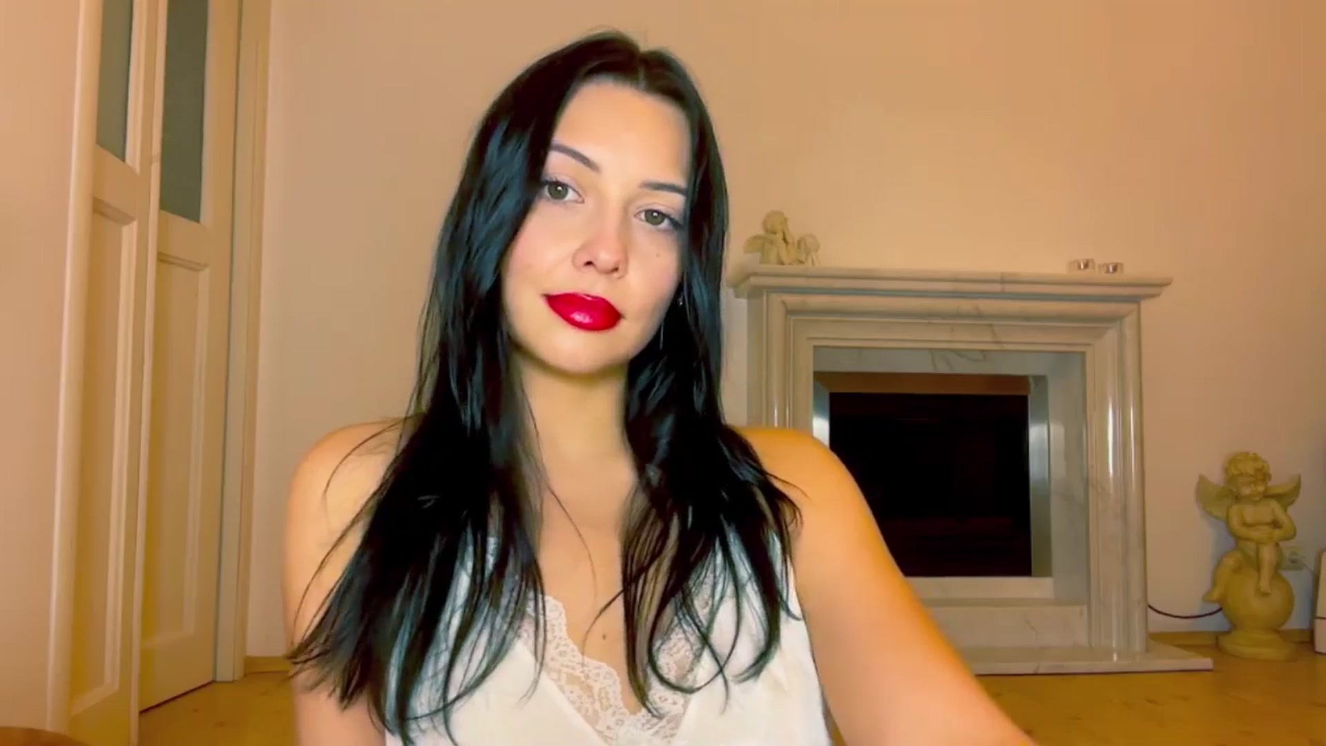 Gallery image thumbnail from VivvAmm's myfreecams stream on, 11/09/2025, 20:57 image 18 of 20