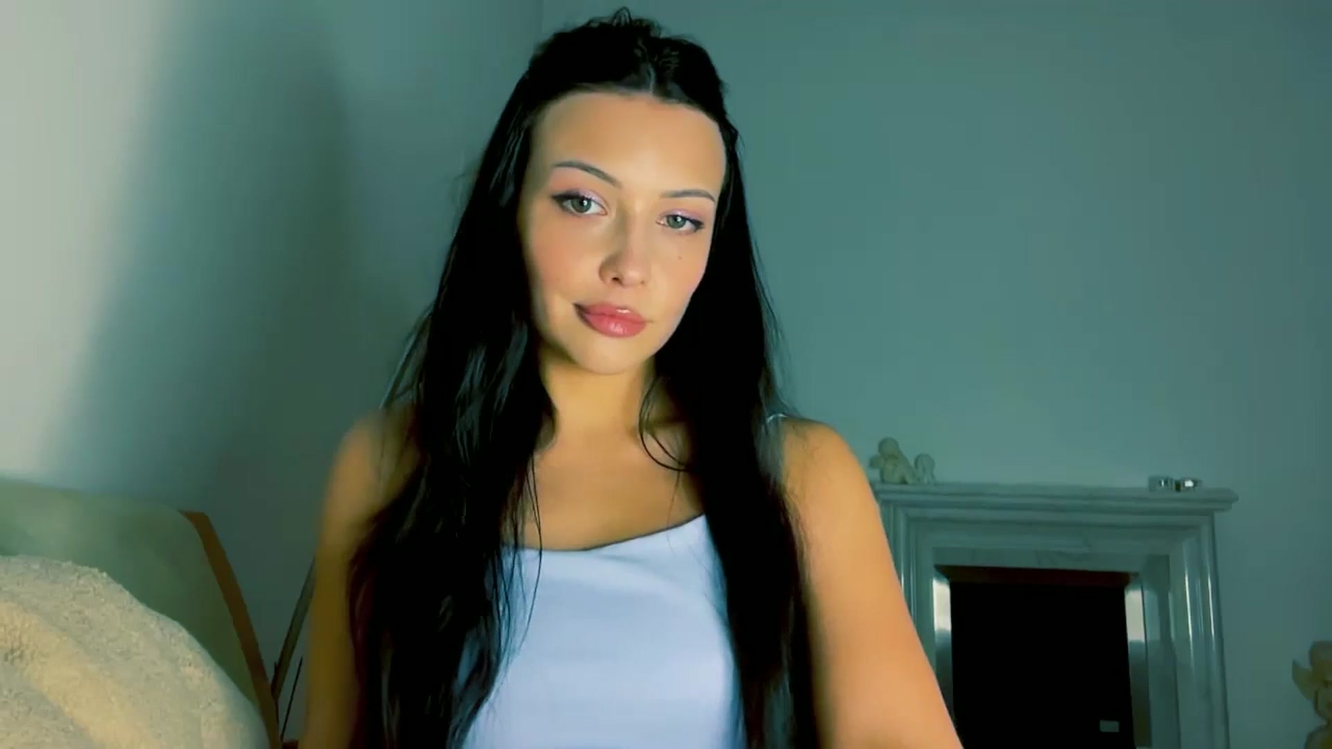 Gallery image thumbnail from VivvAmm's myfreecams stream on, 12/21/2025, 17:47 image 10 of 20