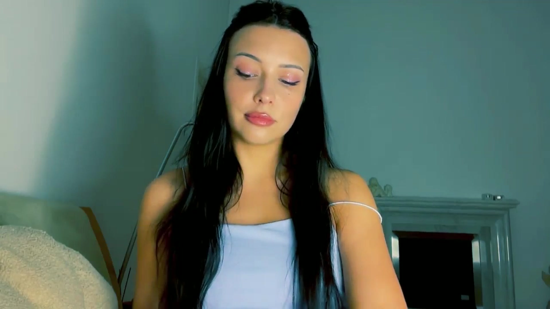 Gallery image thumbnail from VivvAmm's myfreecams stream on, 12/21/2025, 17:47 image 15 of 20