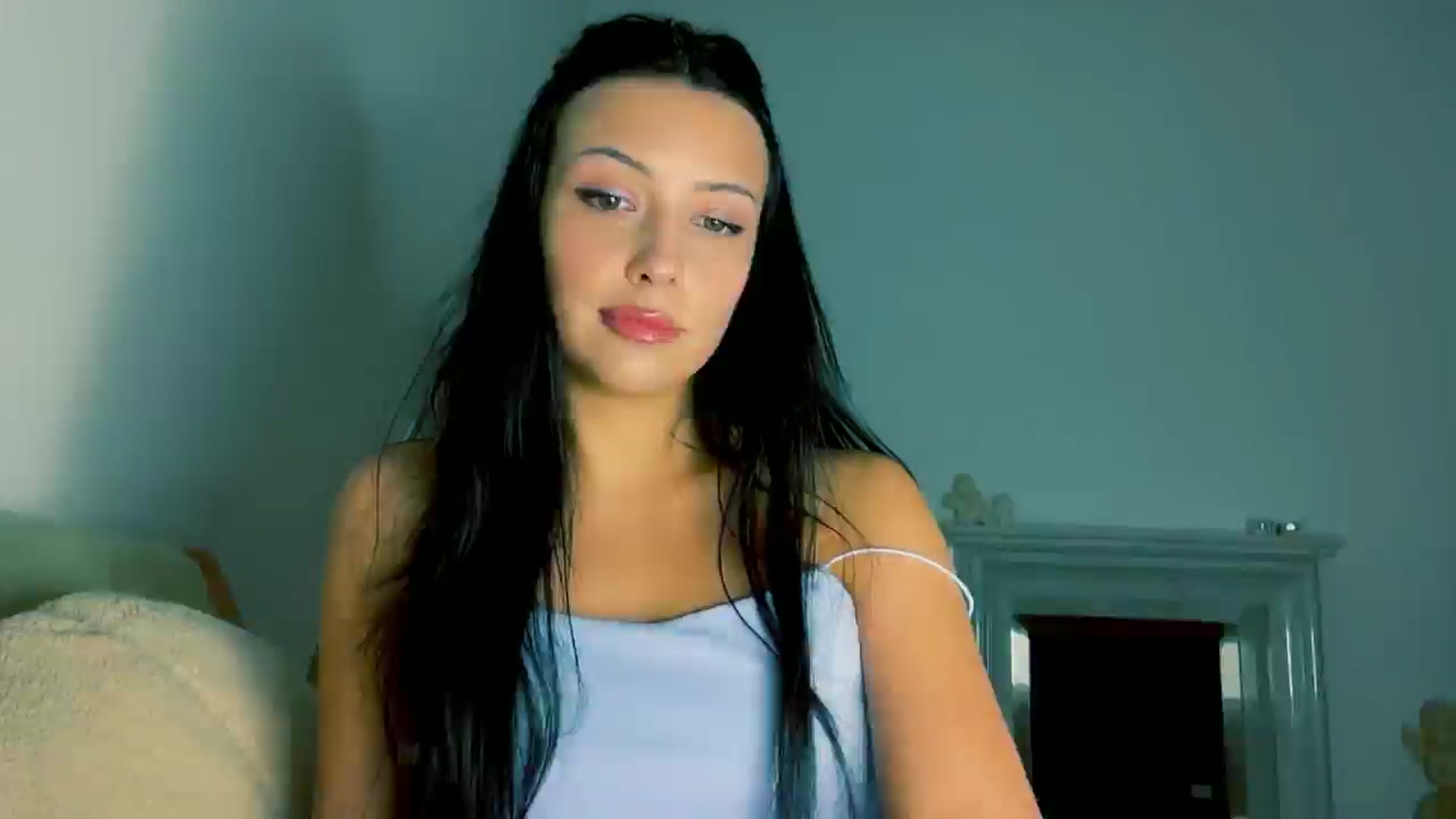 Gallery image thumbnail from VivvAmm's myfreecams stream on, 12/21/2025, 18:37 image 16 of 20