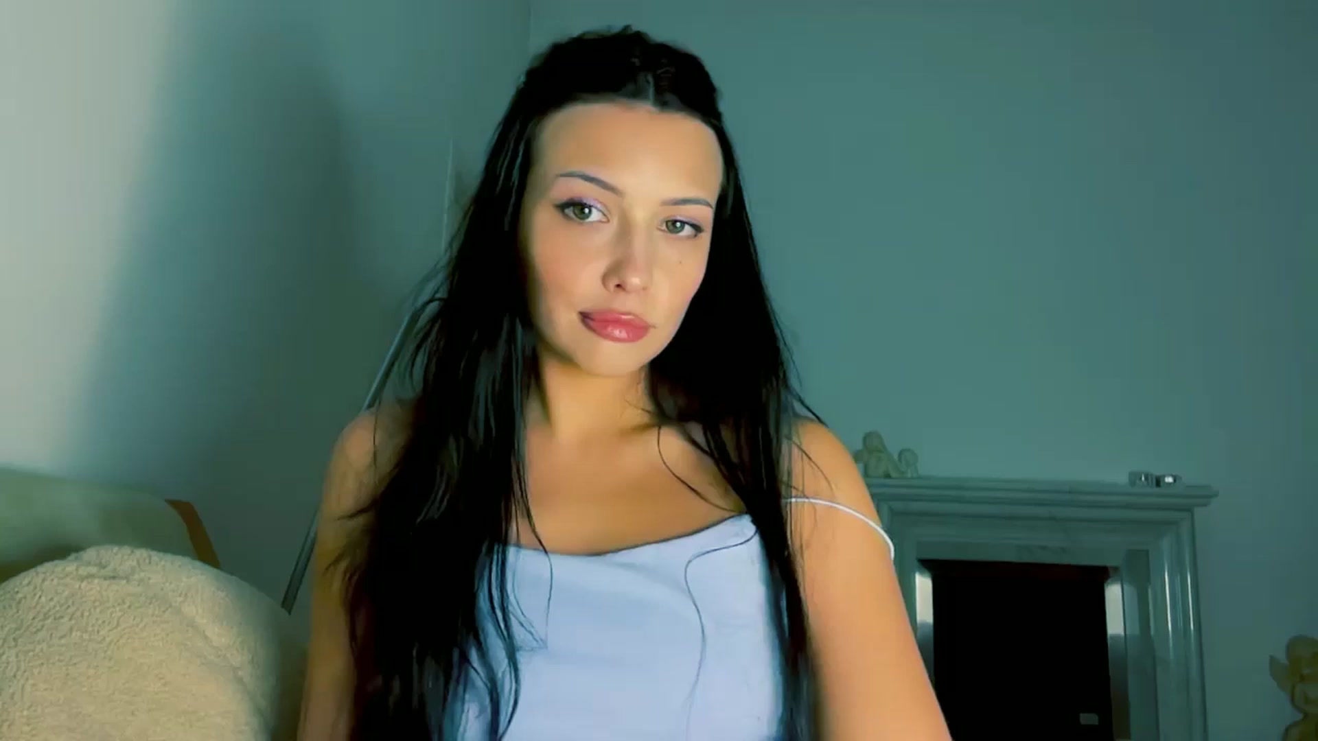 Gallery image thumbnail from VivvAmm's myfreecams stream on, 12/21/2025, 18:37 image 19 of 20