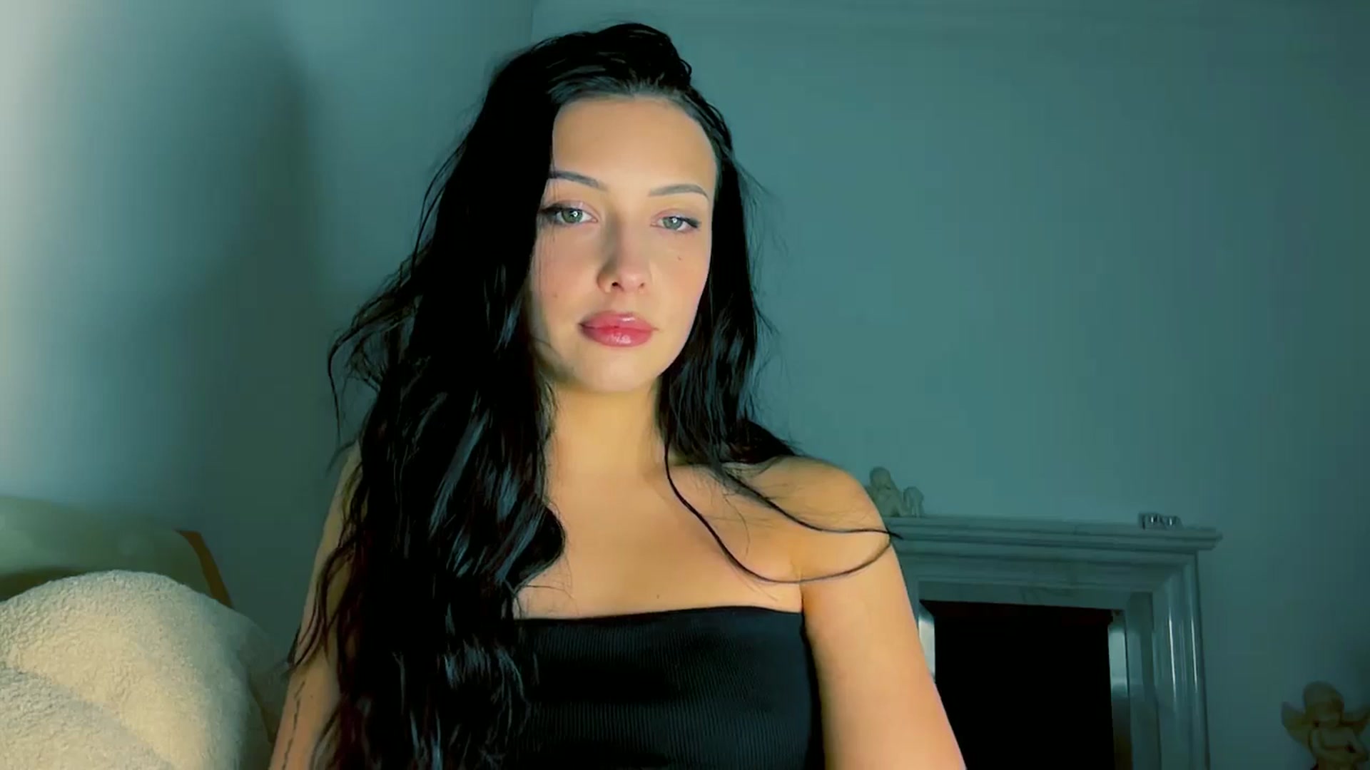 Gallery image thumbnail from VivvAmm's myfreecams stream on, 01/21/2026, 17:44 image 18 of 20