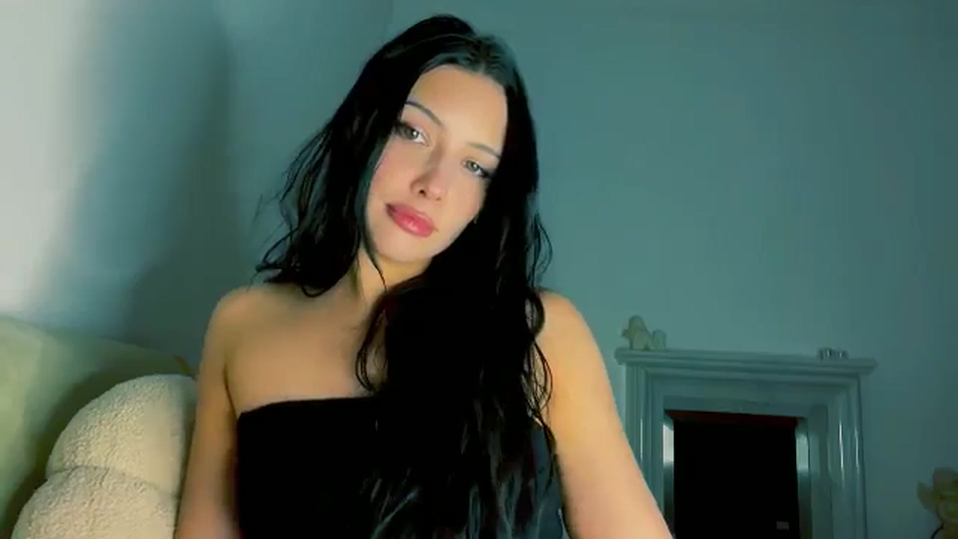 Gallery image thumbnail from VivvAmm's myfreecams stream on, 01/21/2026, 21:16 image 5 of 20