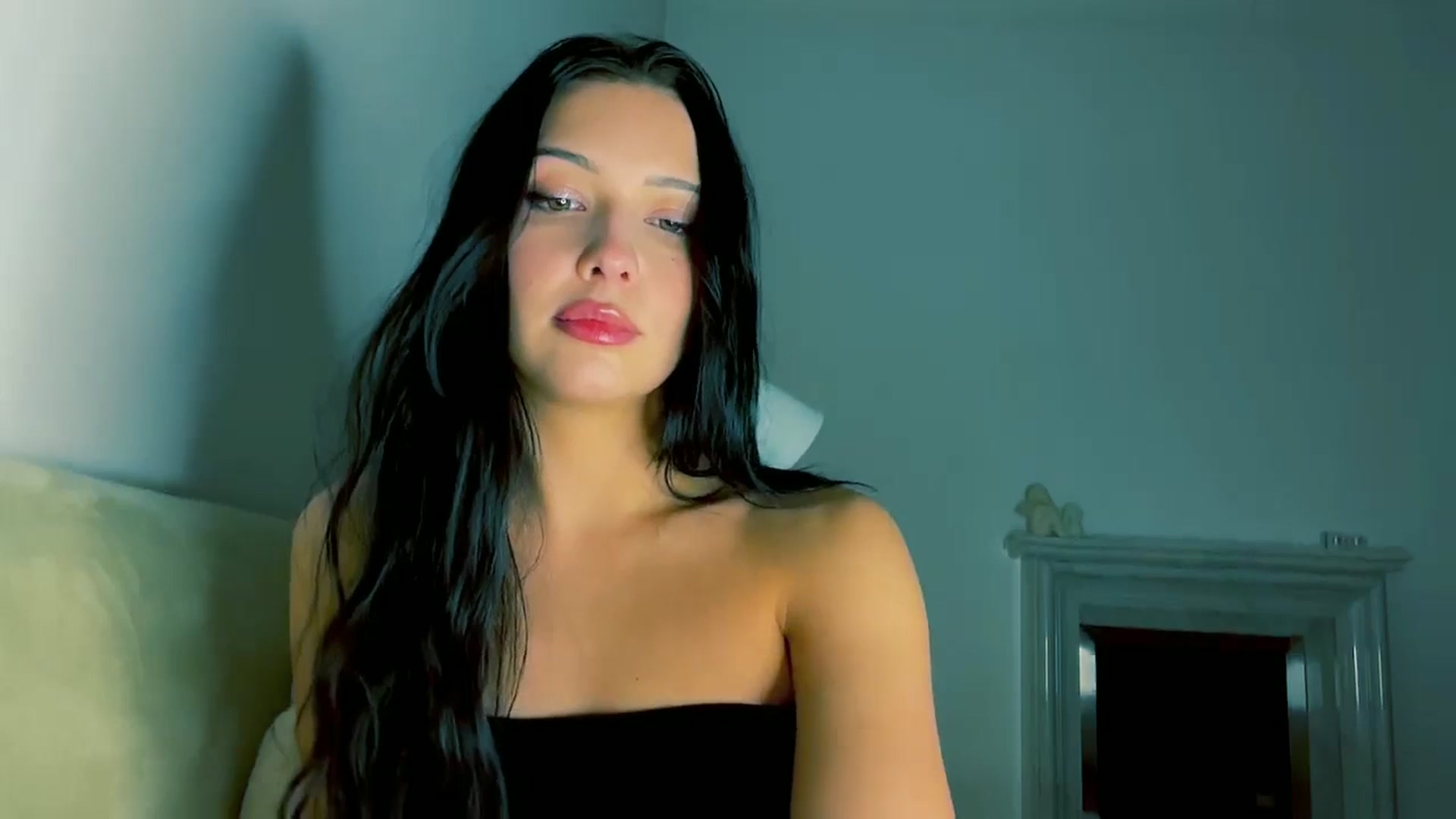 Gallery image thumbnail from VivvAmm's myfreecams stream on, 01/21/2026, 21:59 image 18 of 20
