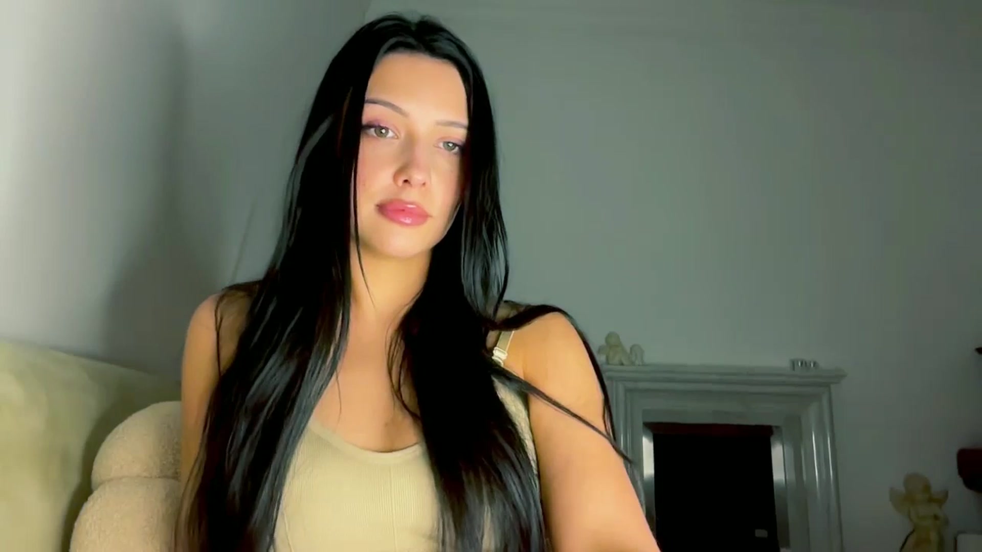 Gallery image thumbnail from VivvAmm's myfreecams stream on, 01/25/2026, 21:14 image 16 of 20