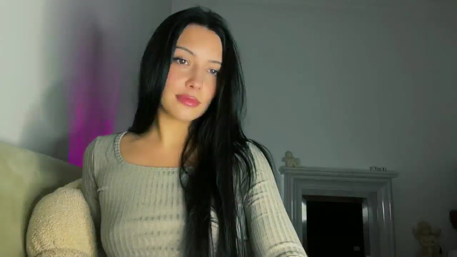 Gallery image thumbnail from VivvAmm's myfreecams stream on, 02/06/2026, 19:12 image 13 of 20