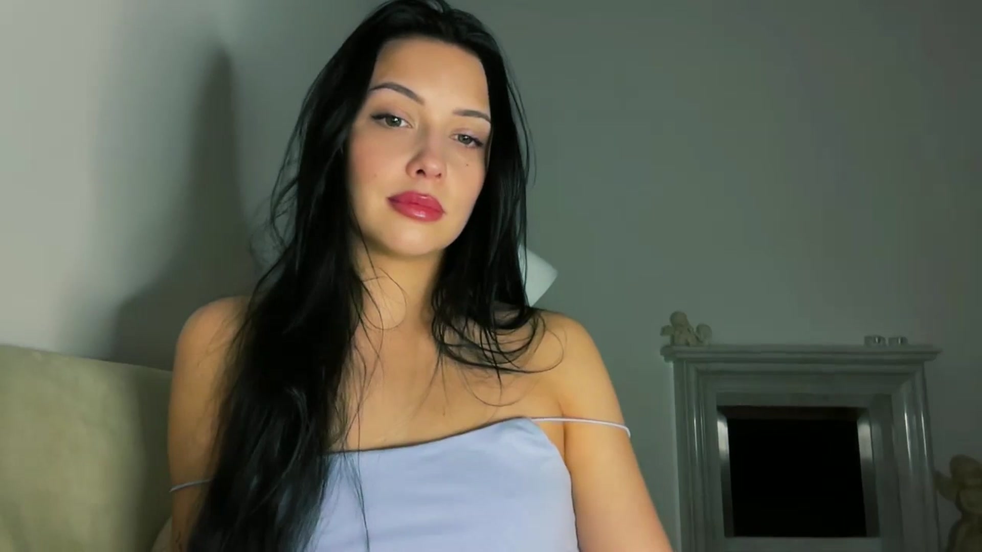 Gallery image thumbnail from VivvAmm's myfreecams stream on, 04/01/2026, 18:01 image 8 of 20
