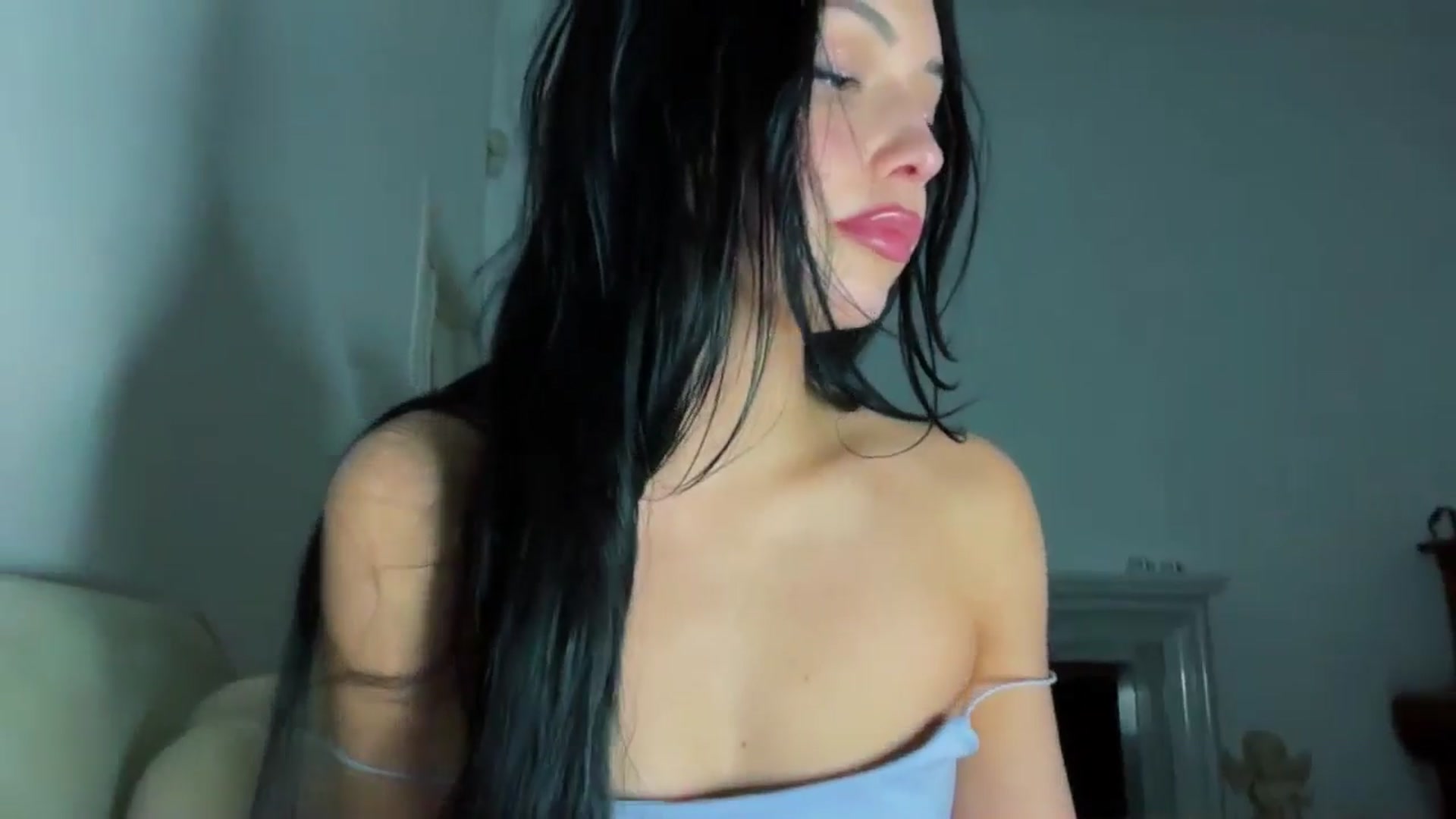 Gallery image thumbnail from VivvAmm's myfreecams stream on, 04/01/2026, 20:30 image 5 of 20