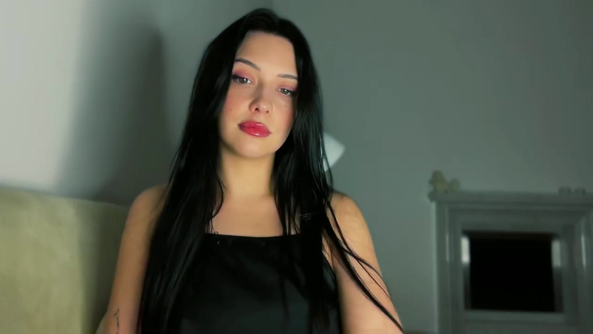Gallery image thumbnail from VivvAmm's myfreecams stream on, 04/05/2026, 19:25 image 4 of 20