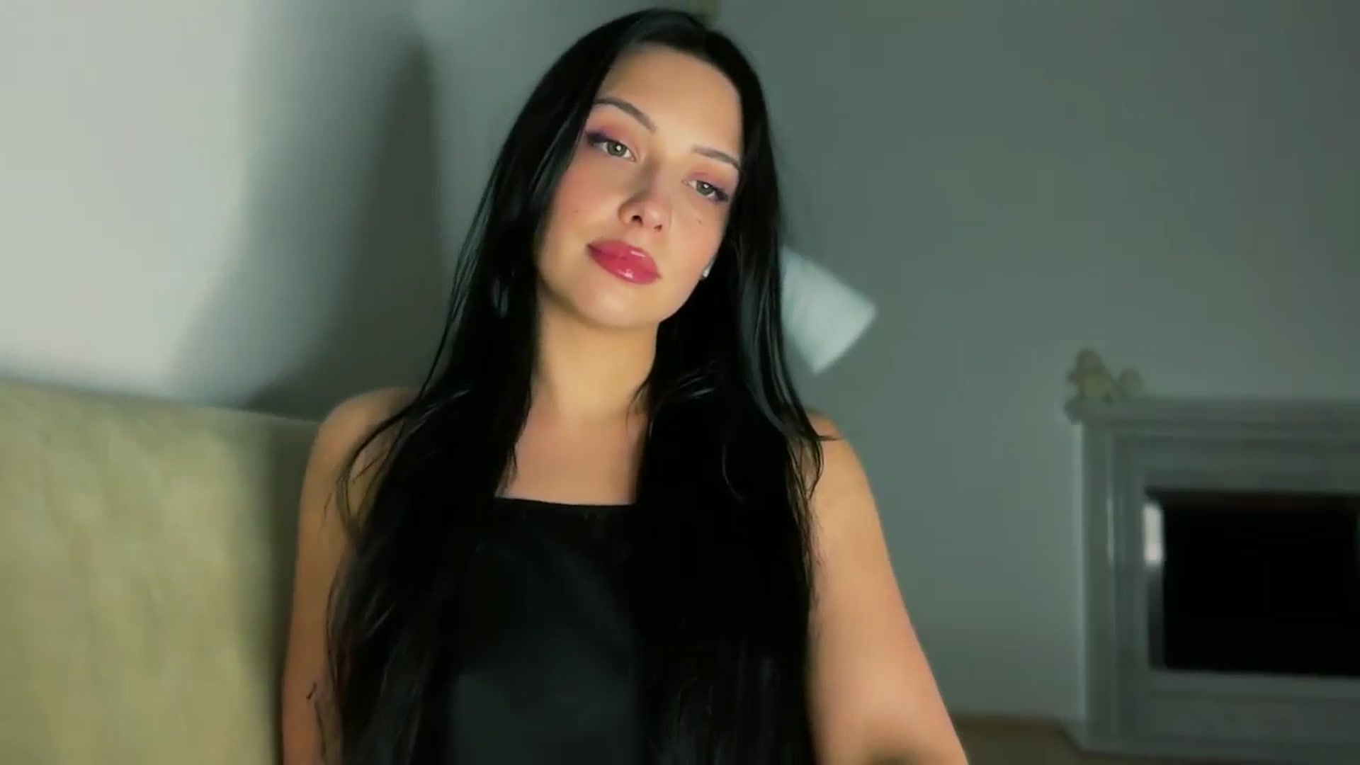 Gallery image thumbnail from VivvAmm's myfreecams stream on, 04/05/2026, 21:33 image 12 of 20