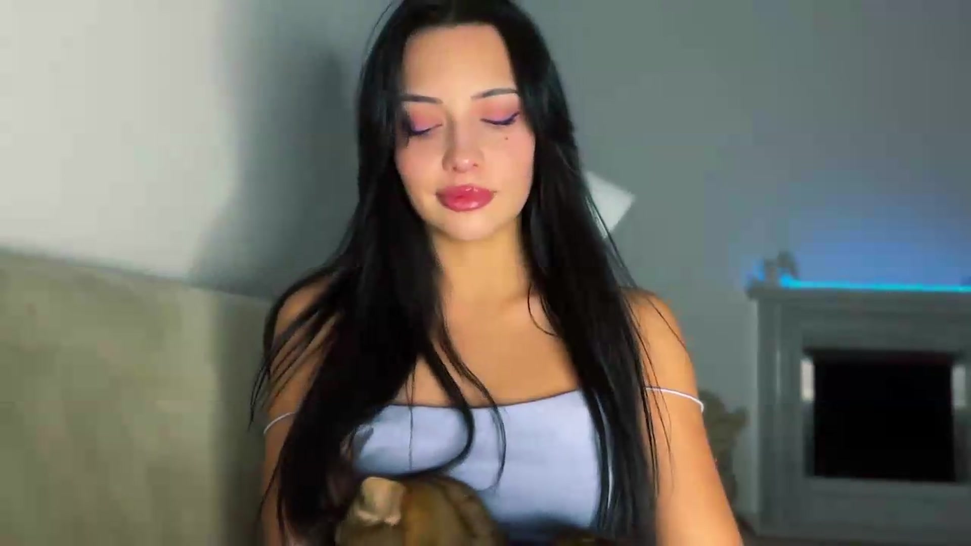 Gallery image thumbnail from VivvAmm's myfreecams stream on, 08/23/2026, 18:40 image 12 of 20