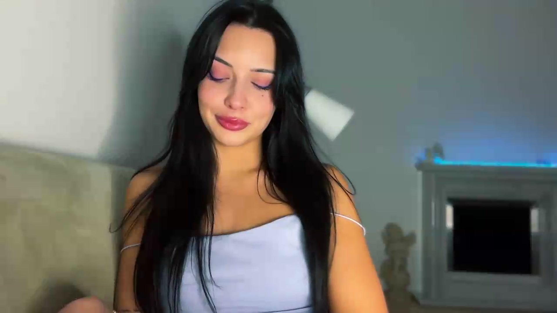 Gallery image thumbnail from VivvAmm's myfreecams stream on, 08/23/2026, 18:40 image 13 of 20