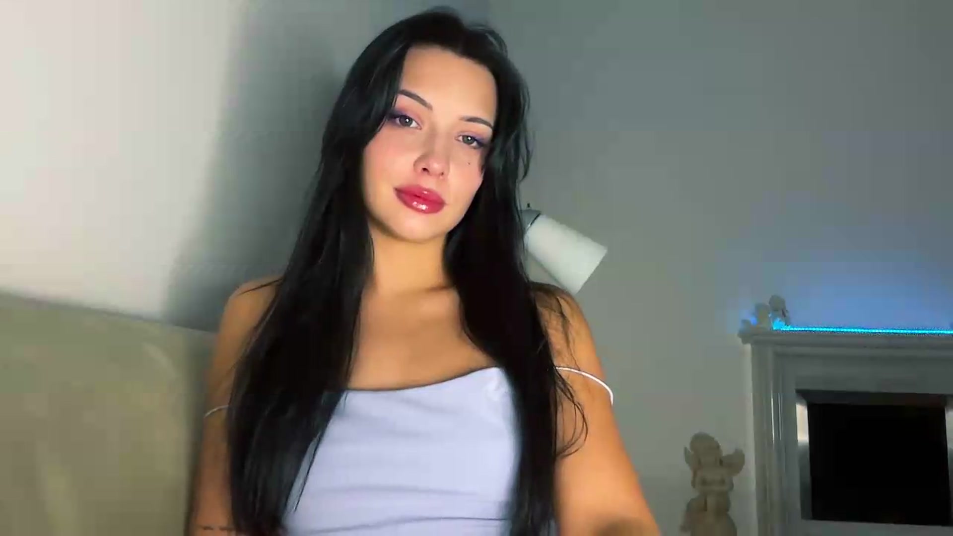 Gallery image thumbnail from VivvAmm's myfreecams stream on, 08/23/2026, 20:15 image 4 of 20