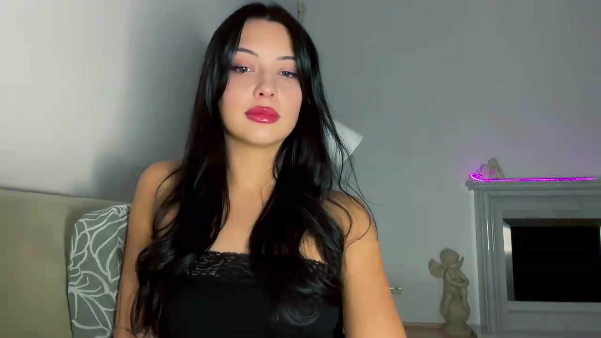 Gallery image thumbnail from VivvAmm's myfreecams stream on, 08/26/2026, 18:37 image 12 of 20