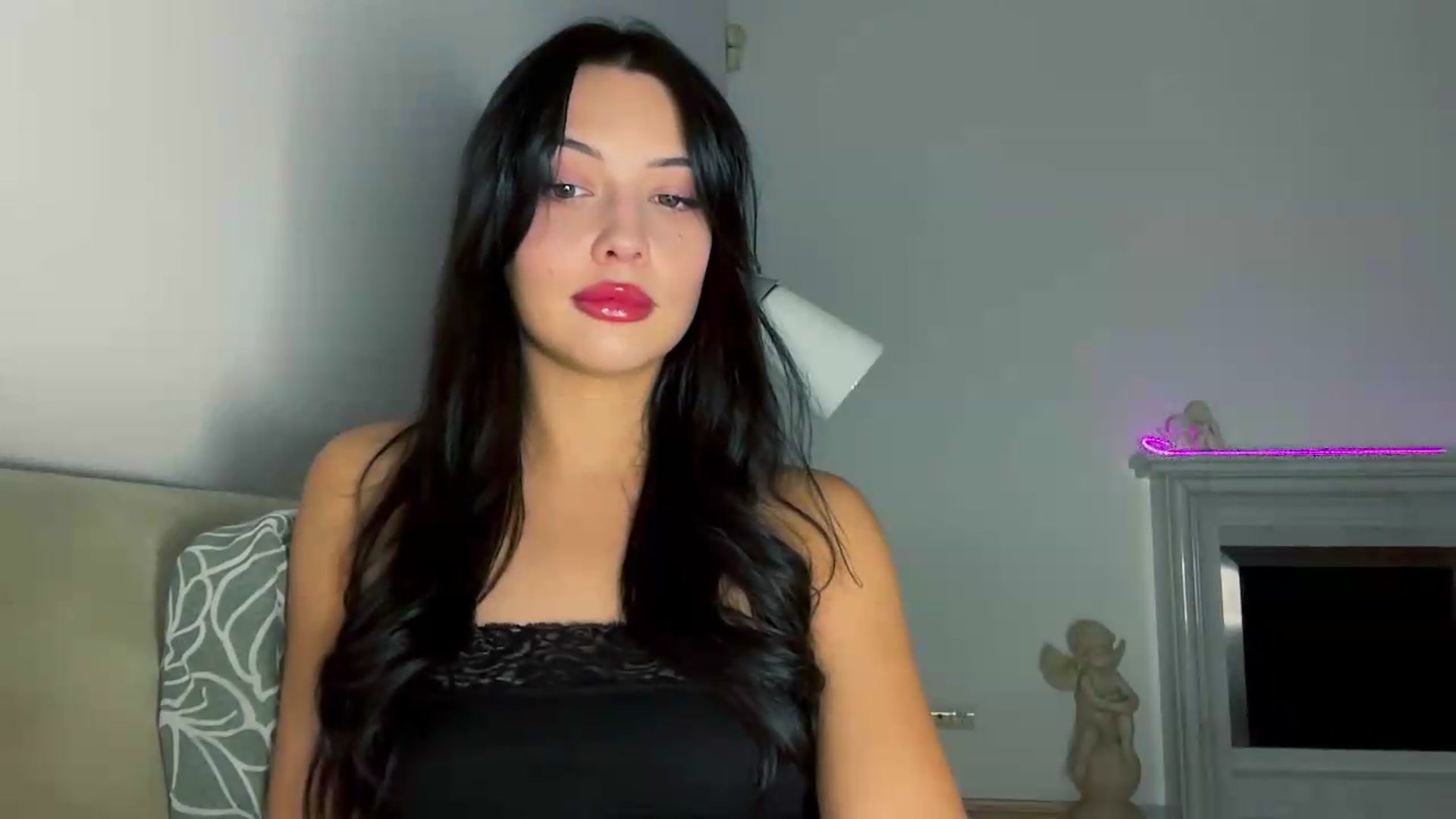 Gallery image thumbnail from VivvAmm's myfreecams stream on, 08/26/2026, 18:37 image 11 of 20