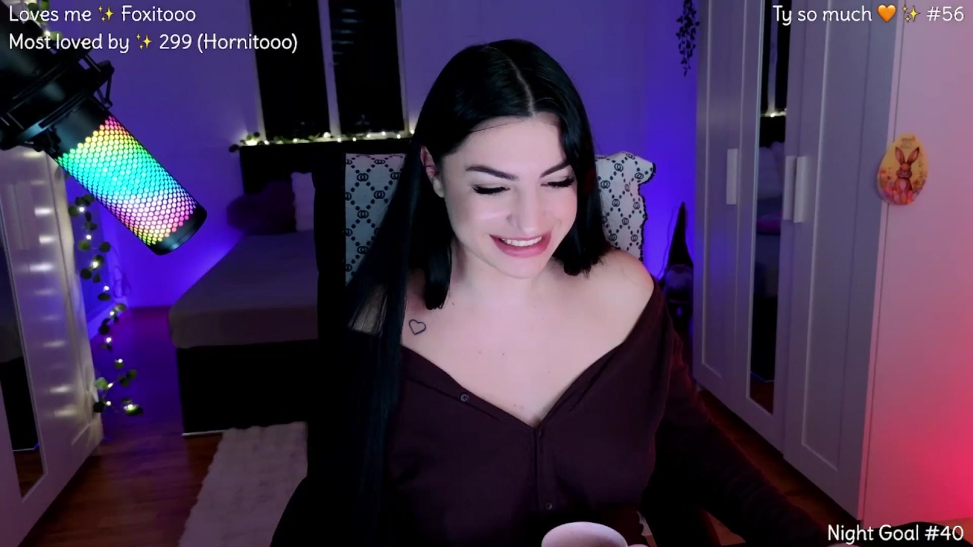 Gallery image thumbnail from VixXxen's myfreecams stream on, 04/04/2026, 01:45 image 6 of 20