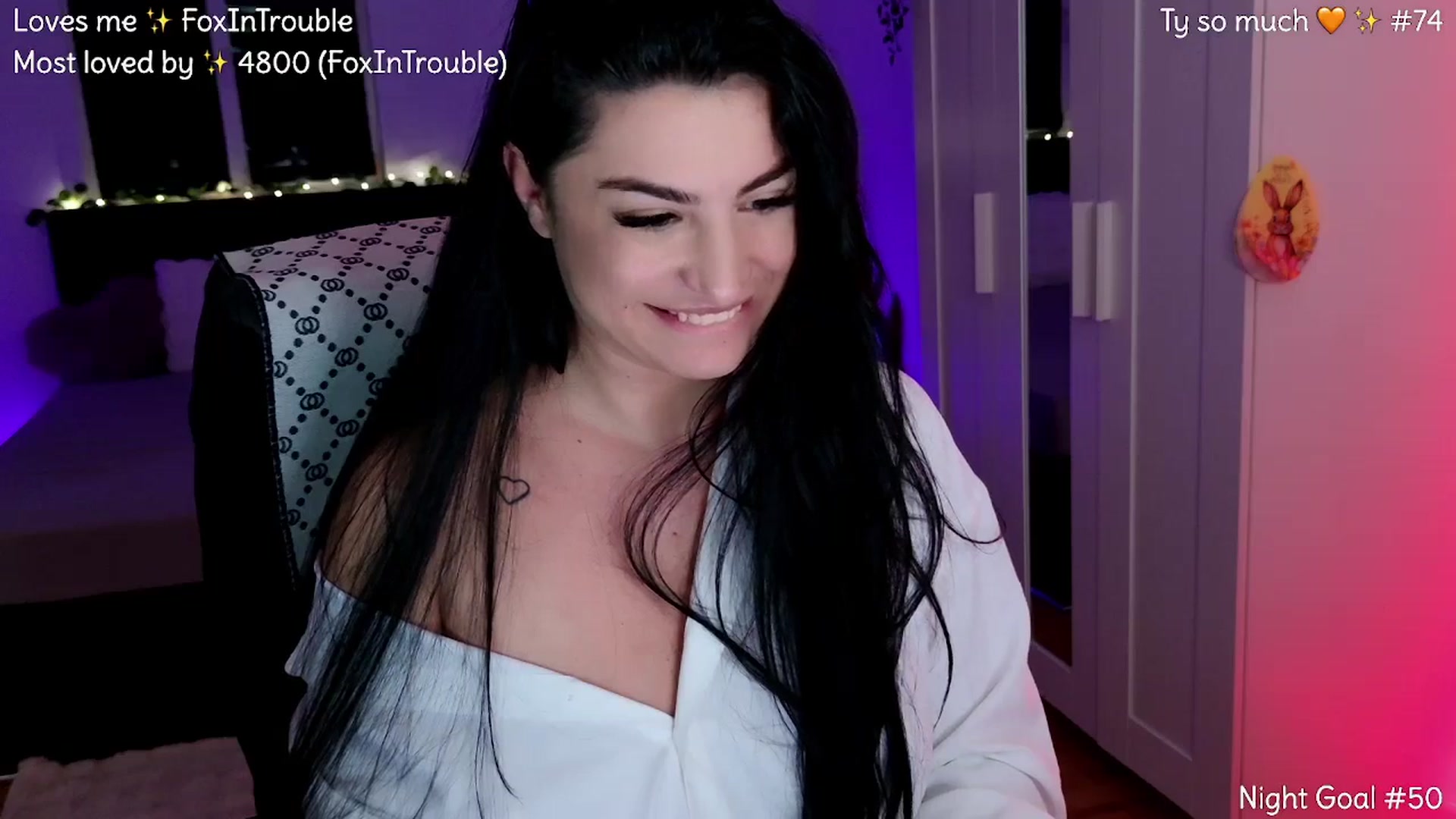 Gallery image thumbnail from VixXxen's myfreecams stream on, 04/06/2026, 02:14 image 7 of 20