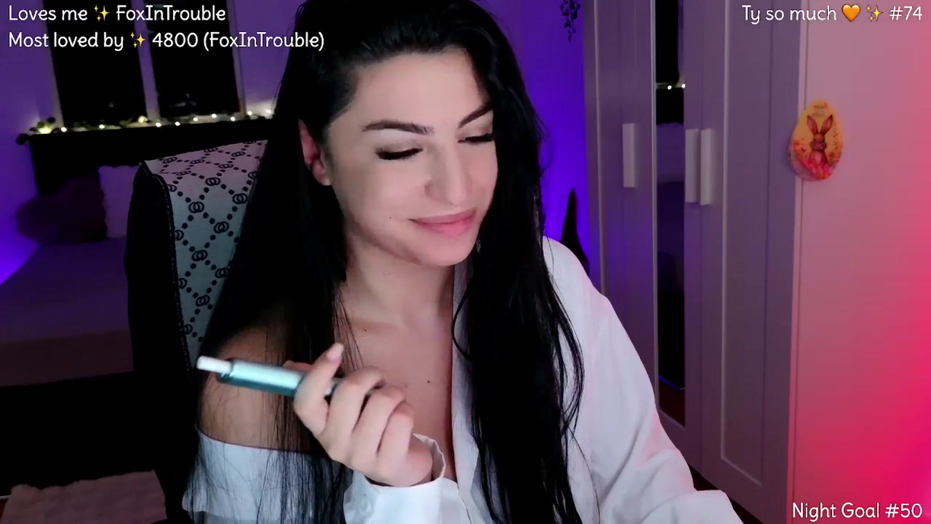 Gallery image thumbnail from VixXxen's myfreecams stream on, 04/06/2026, 02:14 image 13 of 20