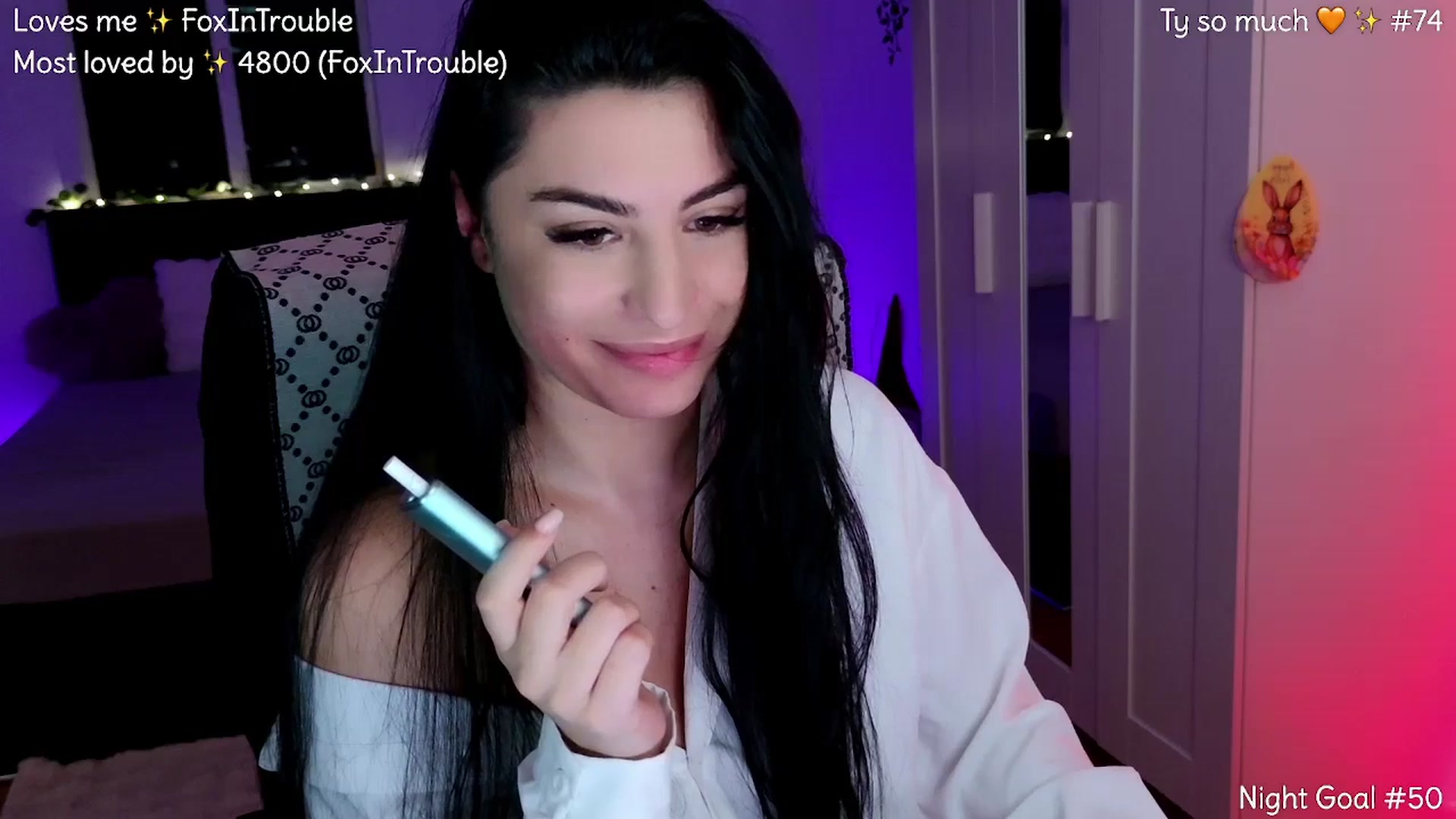 Gallery image thumbnail from VixXxen's myfreecams stream on, 04/06/2026, 02:14 image 15 of 20