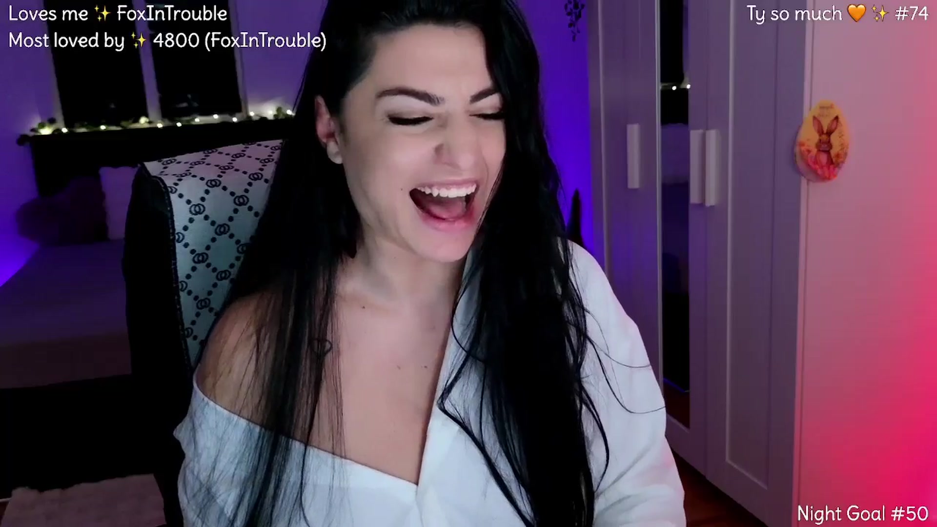 Gallery image thumbnail from VixXxen's myfreecams stream on, 04/06/2026, 02:14 image 9 of 20