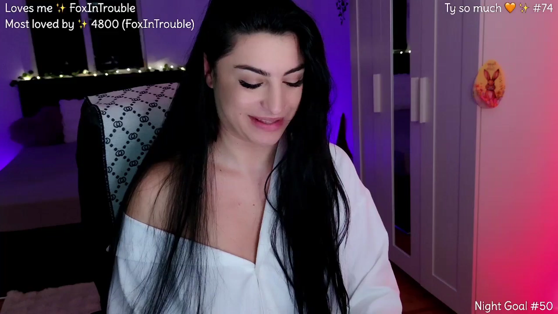 Gallery image thumbnail from VixXxen's myfreecams stream on, 04/06/2026, 02:14 image 14 of 20