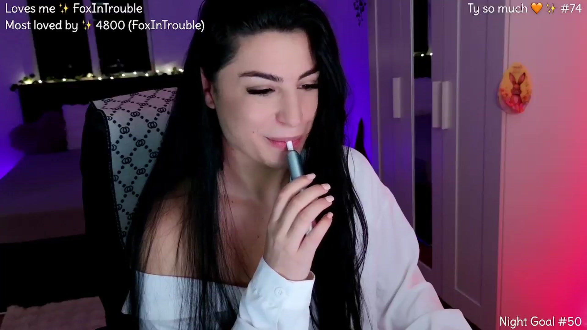Gallery image thumbnail from VixXxen's myfreecams stream on, 04/06/2026, 02:14 image 16 of 20