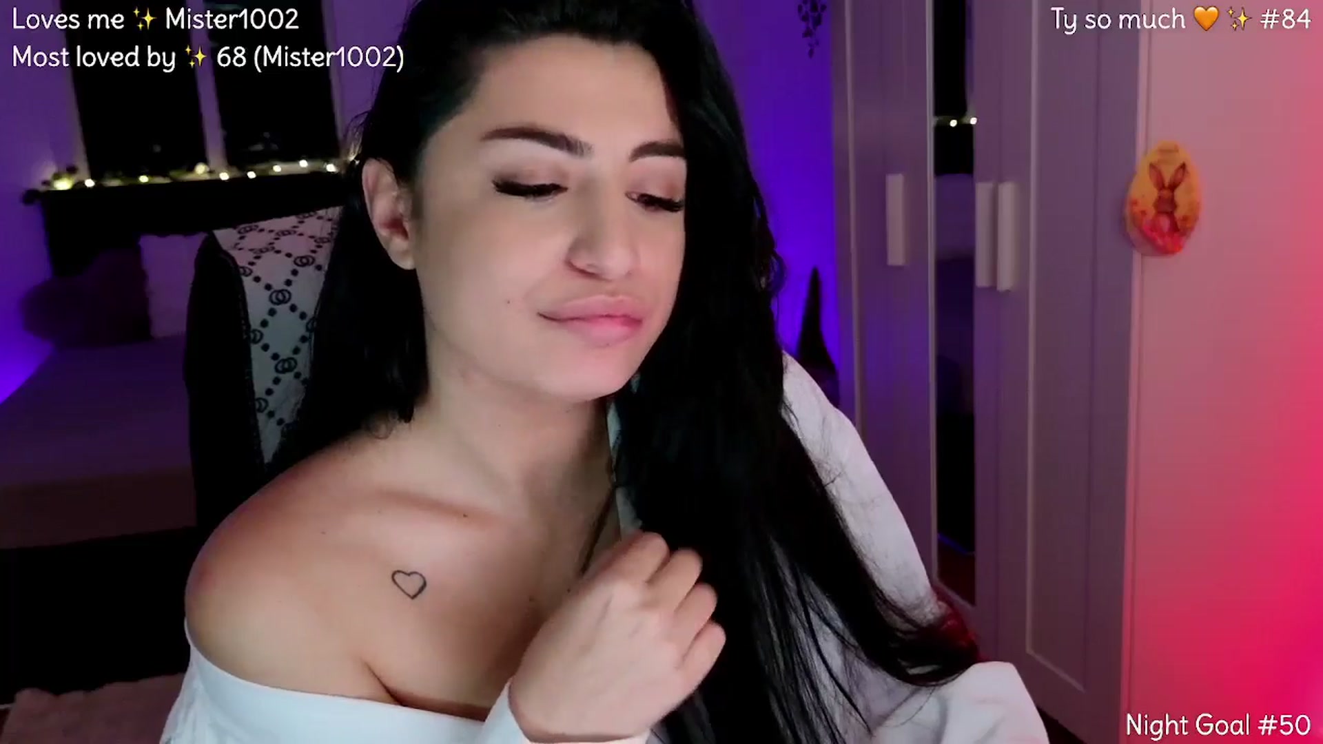 Gallery image thumbnail from VixXxen's myfreecams stream on, 04/06/2026, 02:14 image 3 of 20