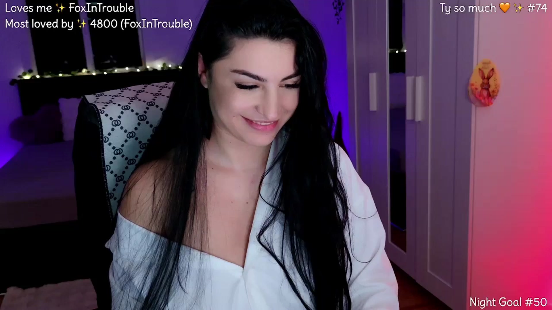 Gallery image thumbnail from VixXxen's myfreecams stream on, 04/06/2026, 02:14 image 10 of 20