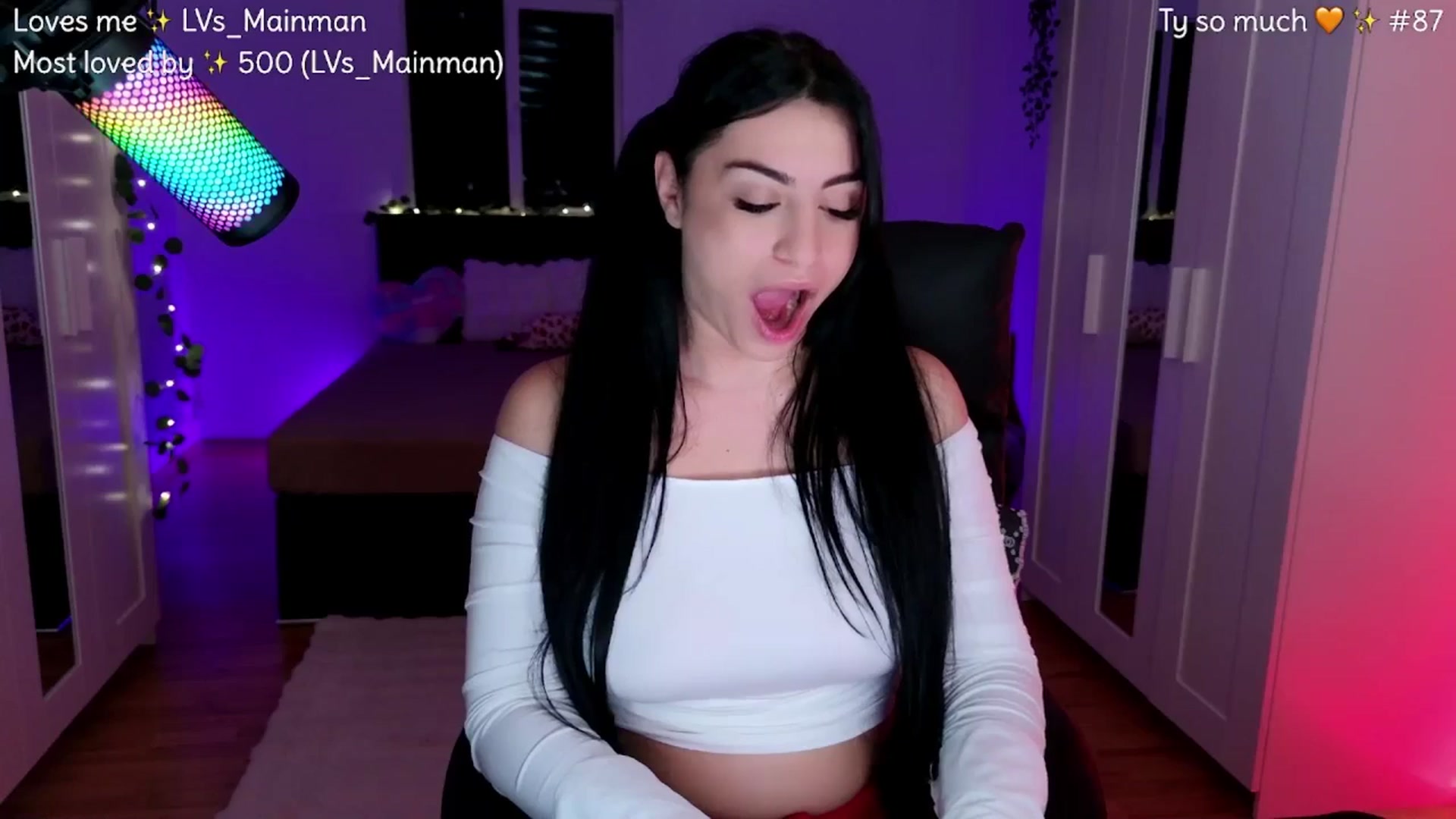 Gallery image thumbnail from VixXxen's myfreecams stream on, 04/08/2026, 03:16 image 11 of 20