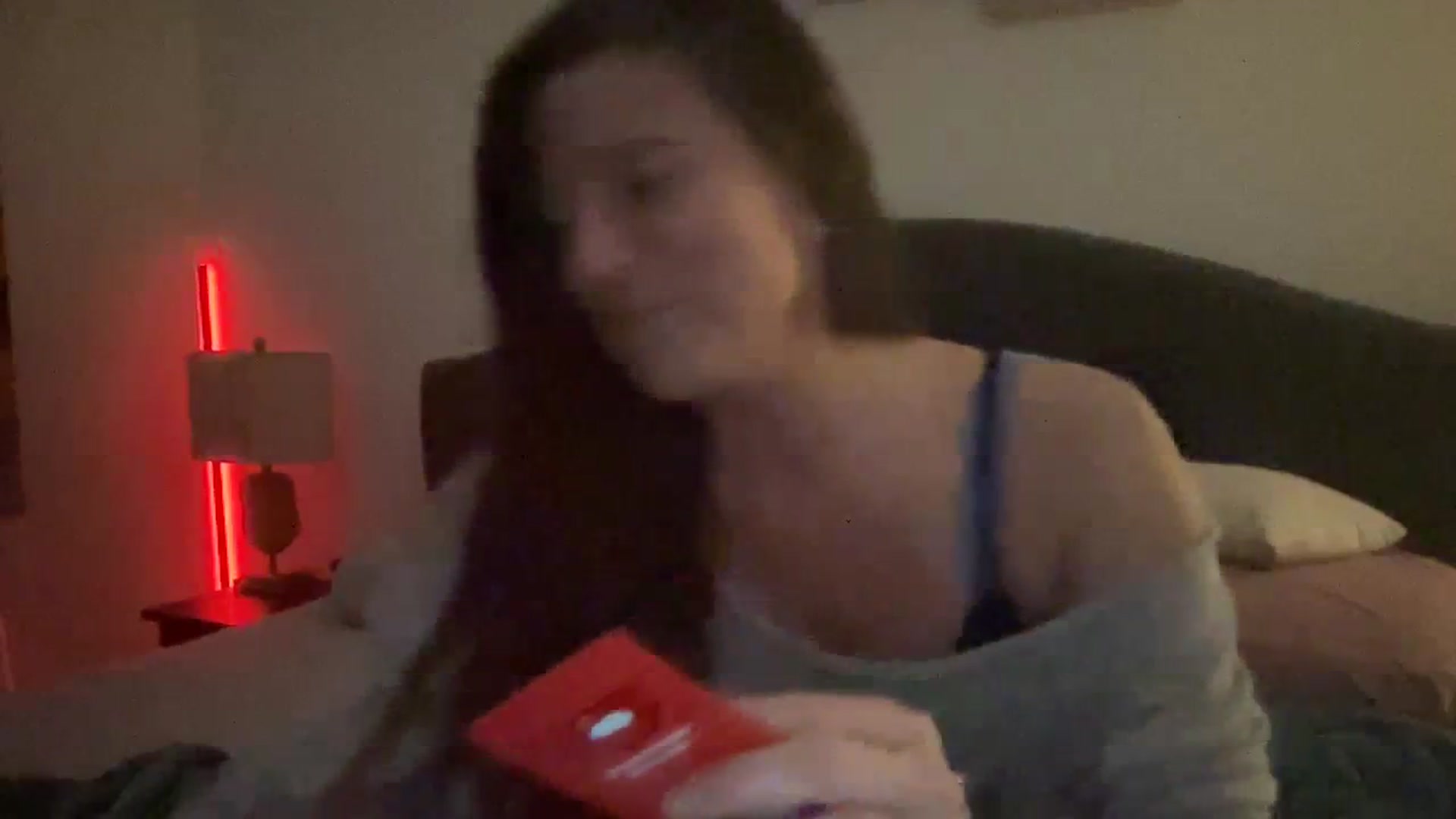 Gallery image thumbnail from VixenVicky7's myfreecams stream on, 04/12/2024, 24:28 image 15 of 20