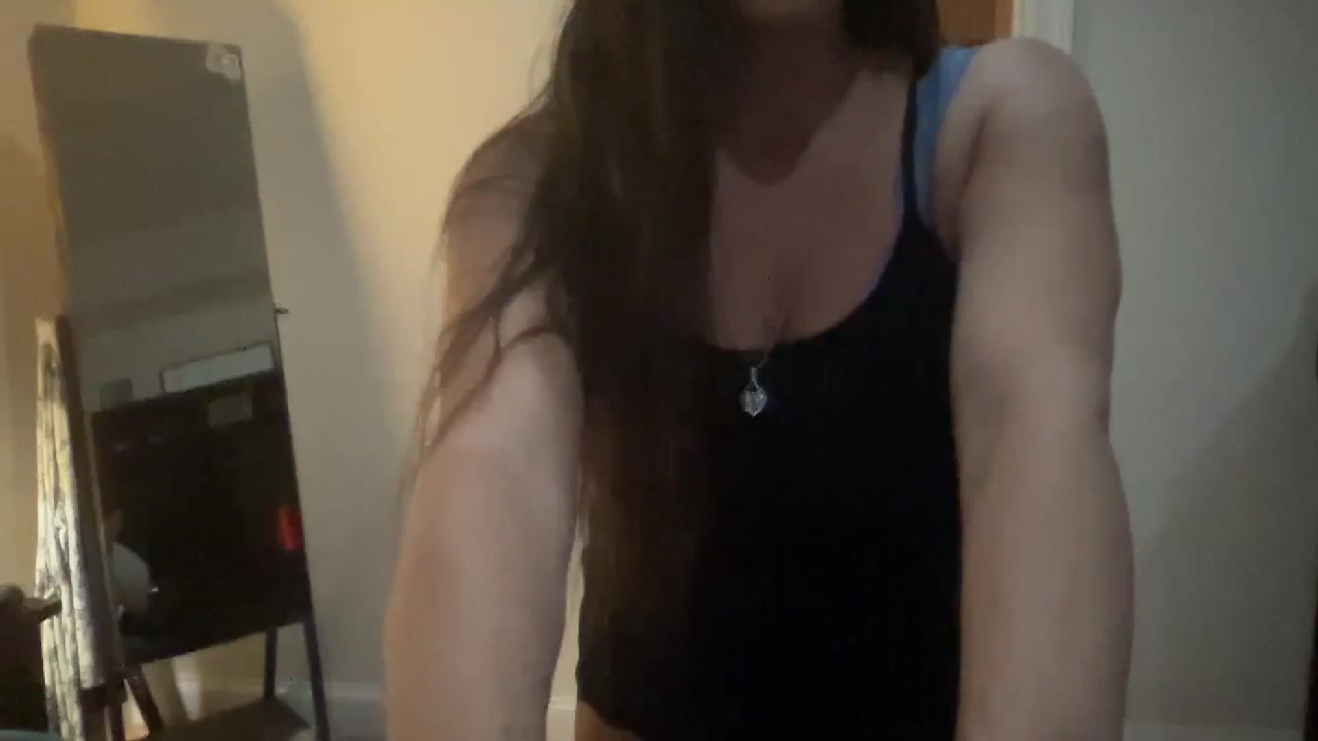 Gallery image thumbnail from VixenVicky7's myfreecams stream on, 04/12/2024, 01:54 image 5 of 20