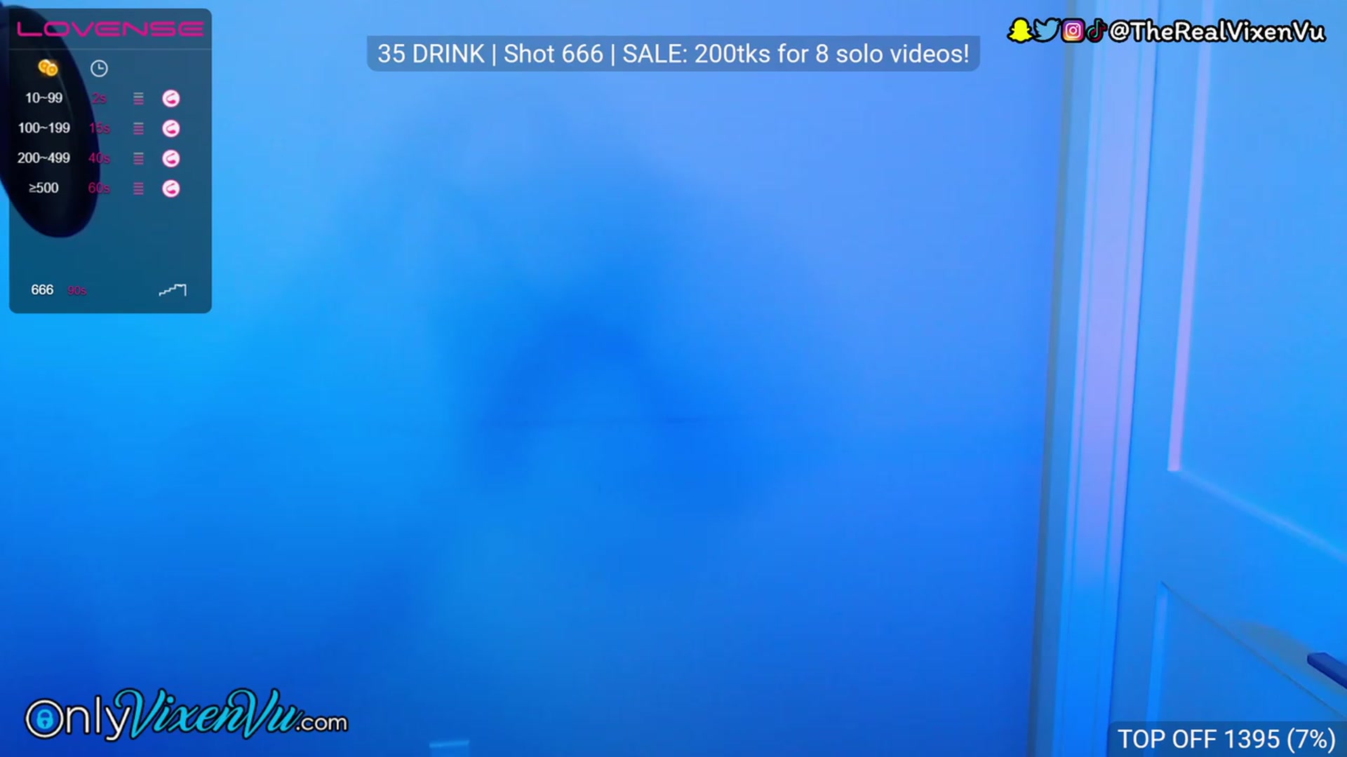 Gallery image thumbnail from VixenVu's myfreecams stream on, 11/25/2022, 03:03 image 4 of 20