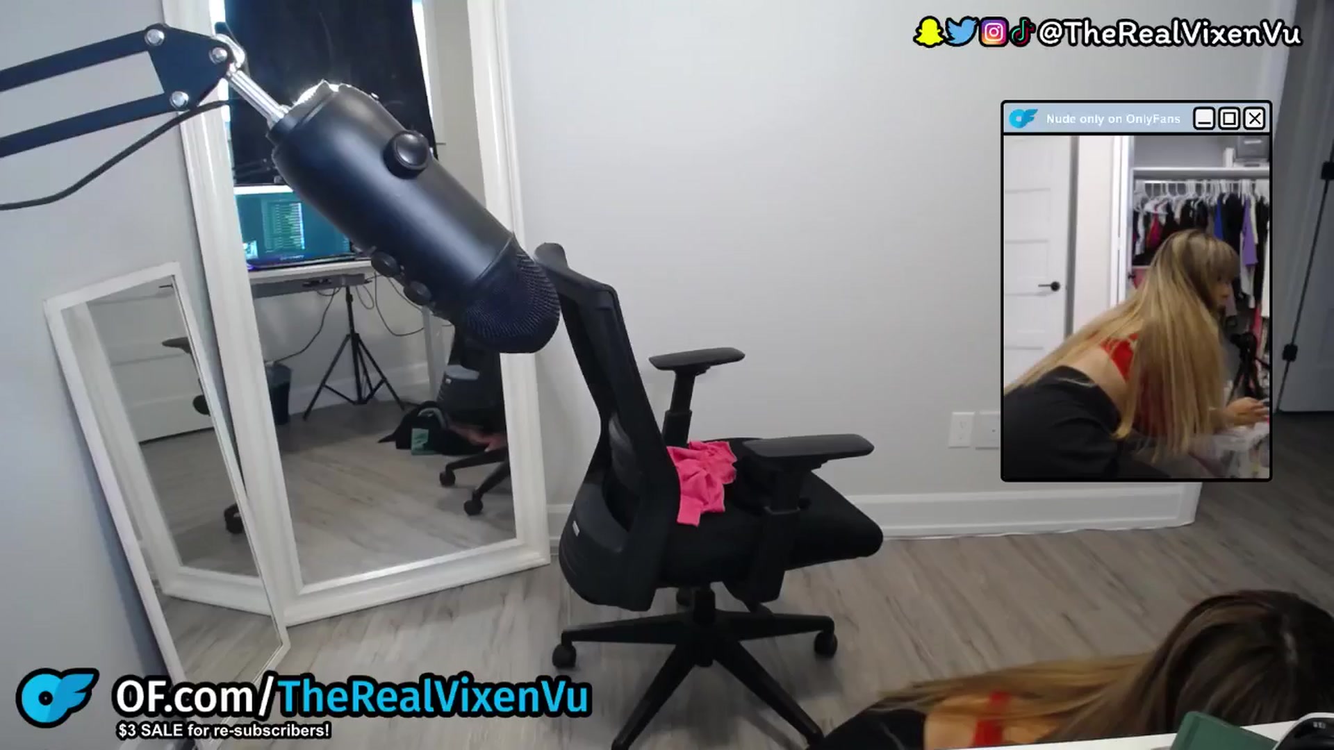 Gallery image thumbnail from VixenVu's myfreecams stream on, 10/26/2024, 22:47 image 2 of 20